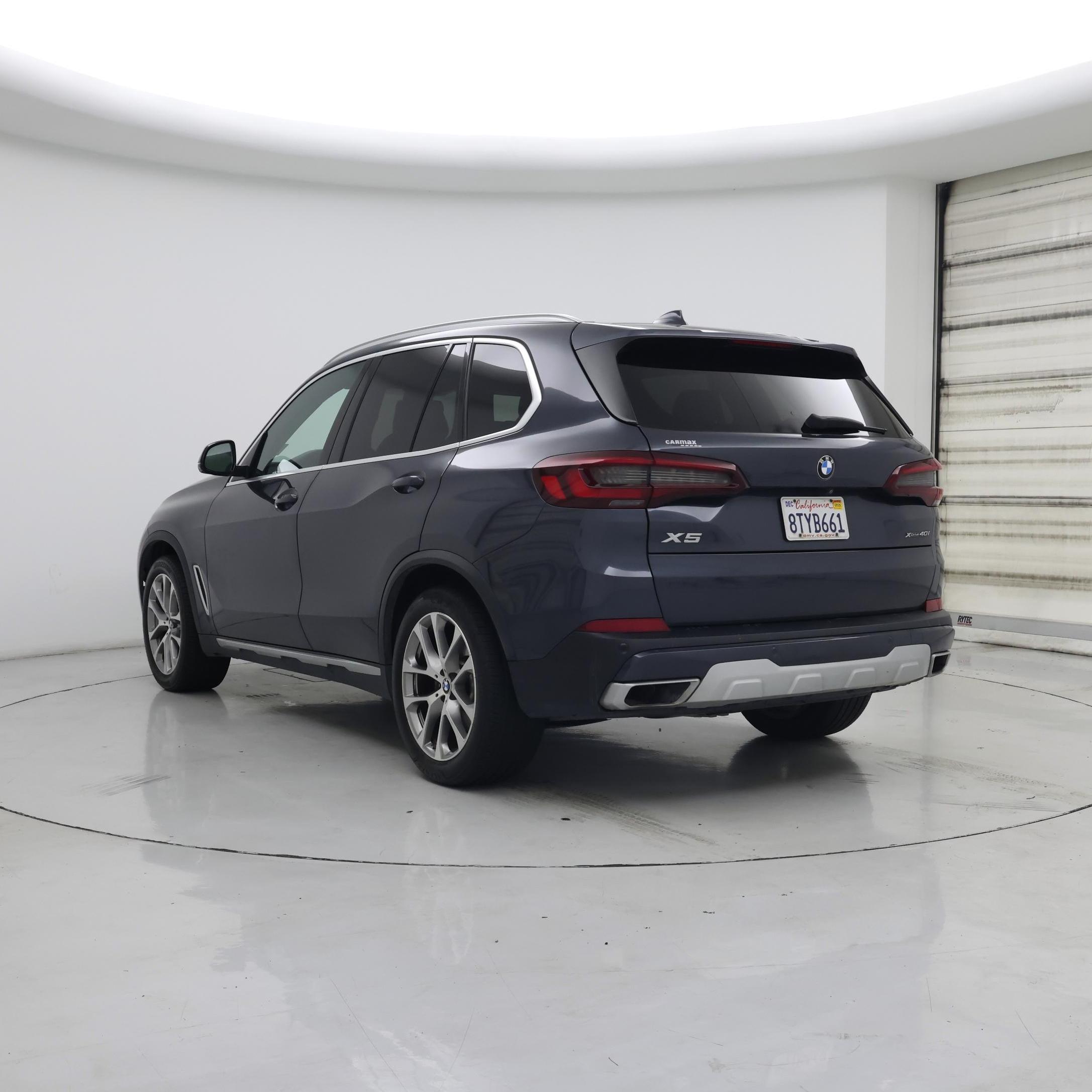 Thumbnail: 2021 BMW X5 - 2