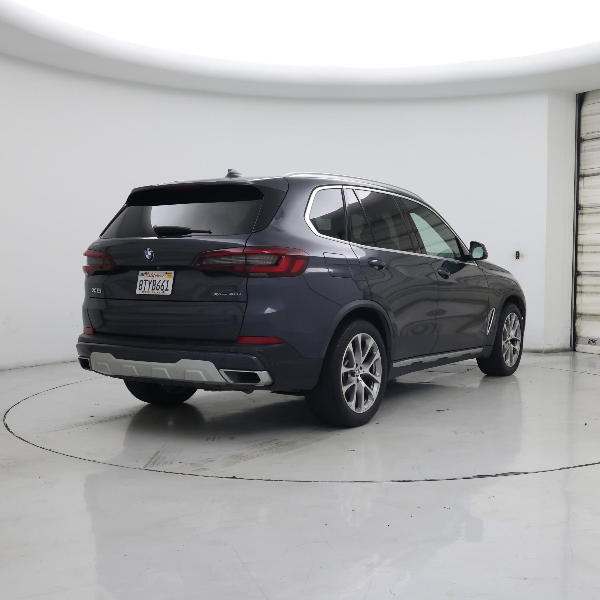 Thumbnail: 2021 BMW X5 - 8
