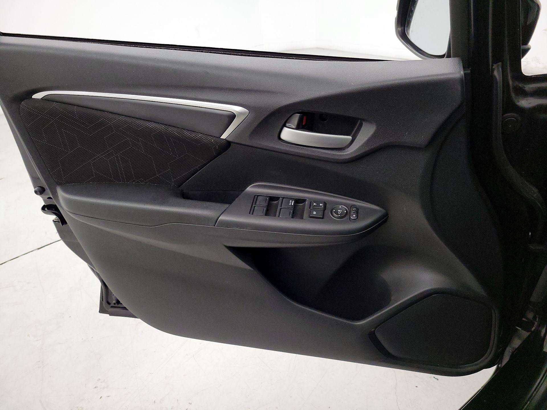 Thumbnail: 2015 Honda Fit - 12