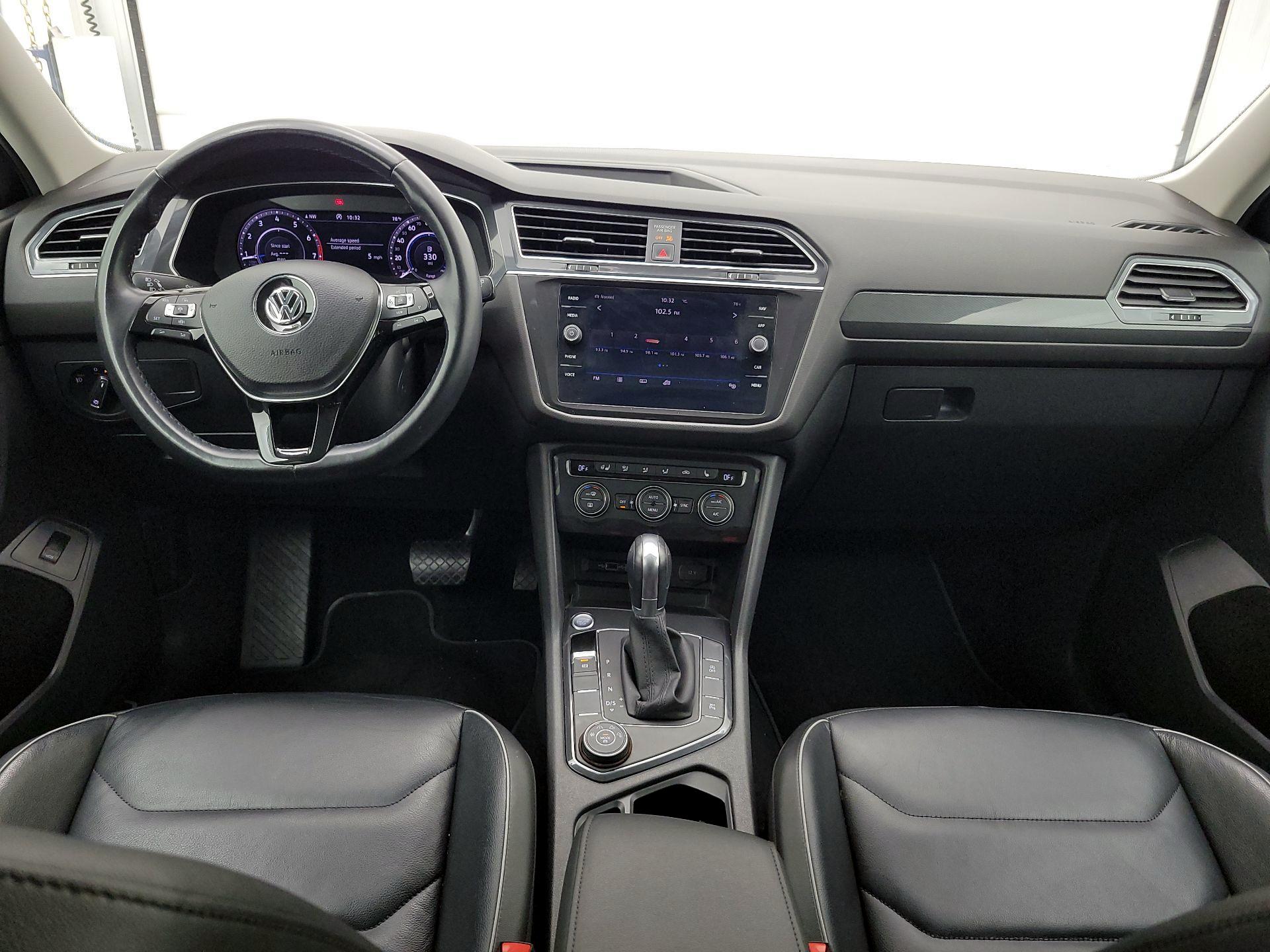 Thumbnail: 2019 Volkswagen Tiguan - 9
