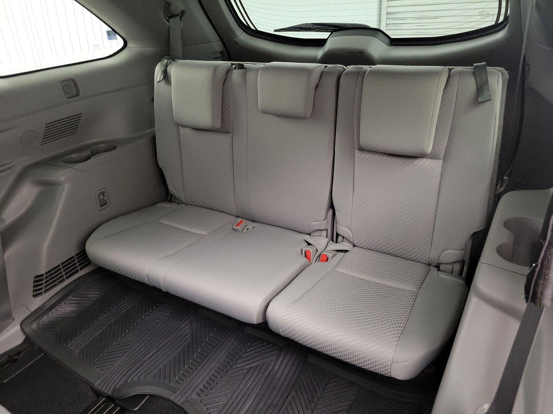 Thumbnail: 2019 Toyota Highlander - 20