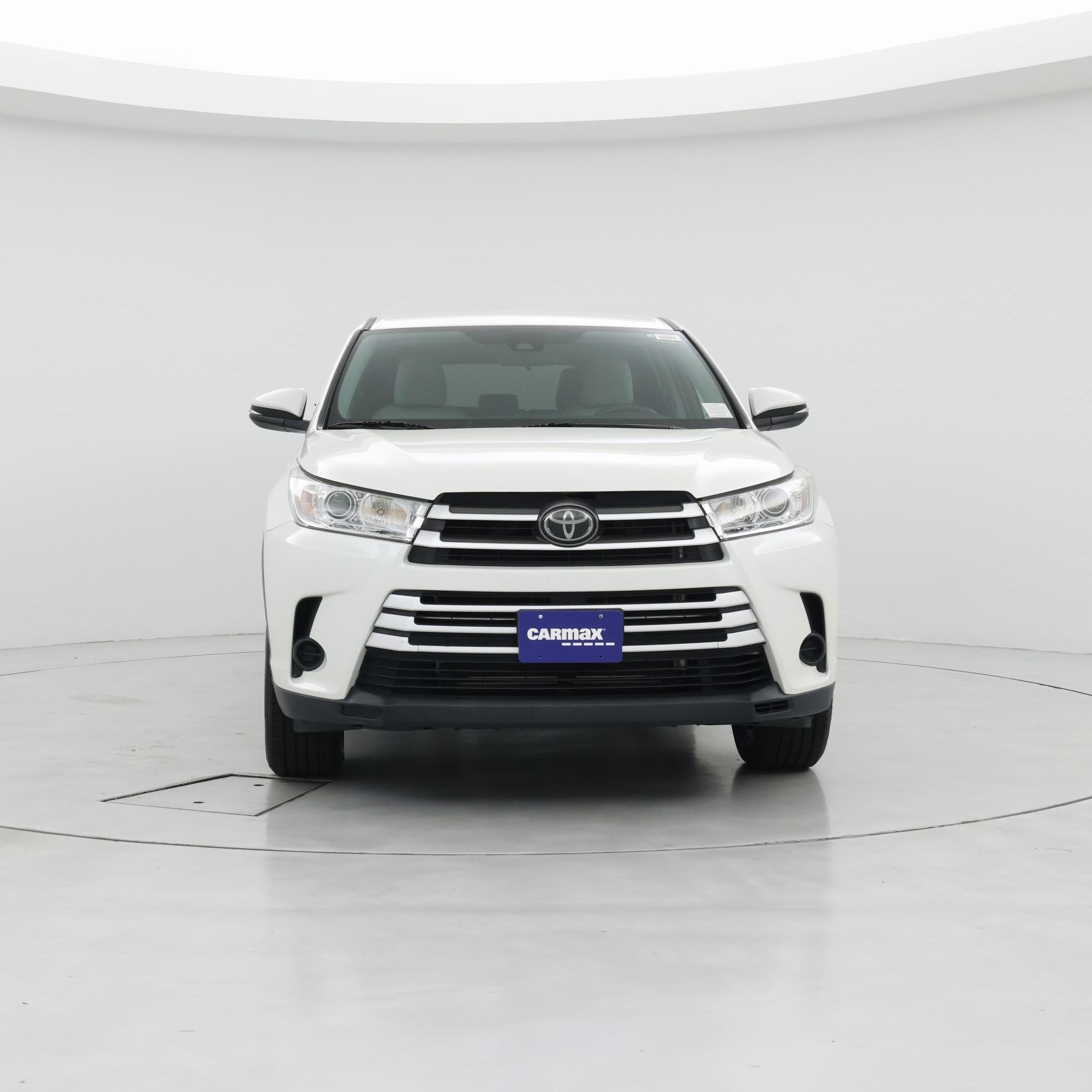 Thumbnail: 2019 Toyota Highlander - 5