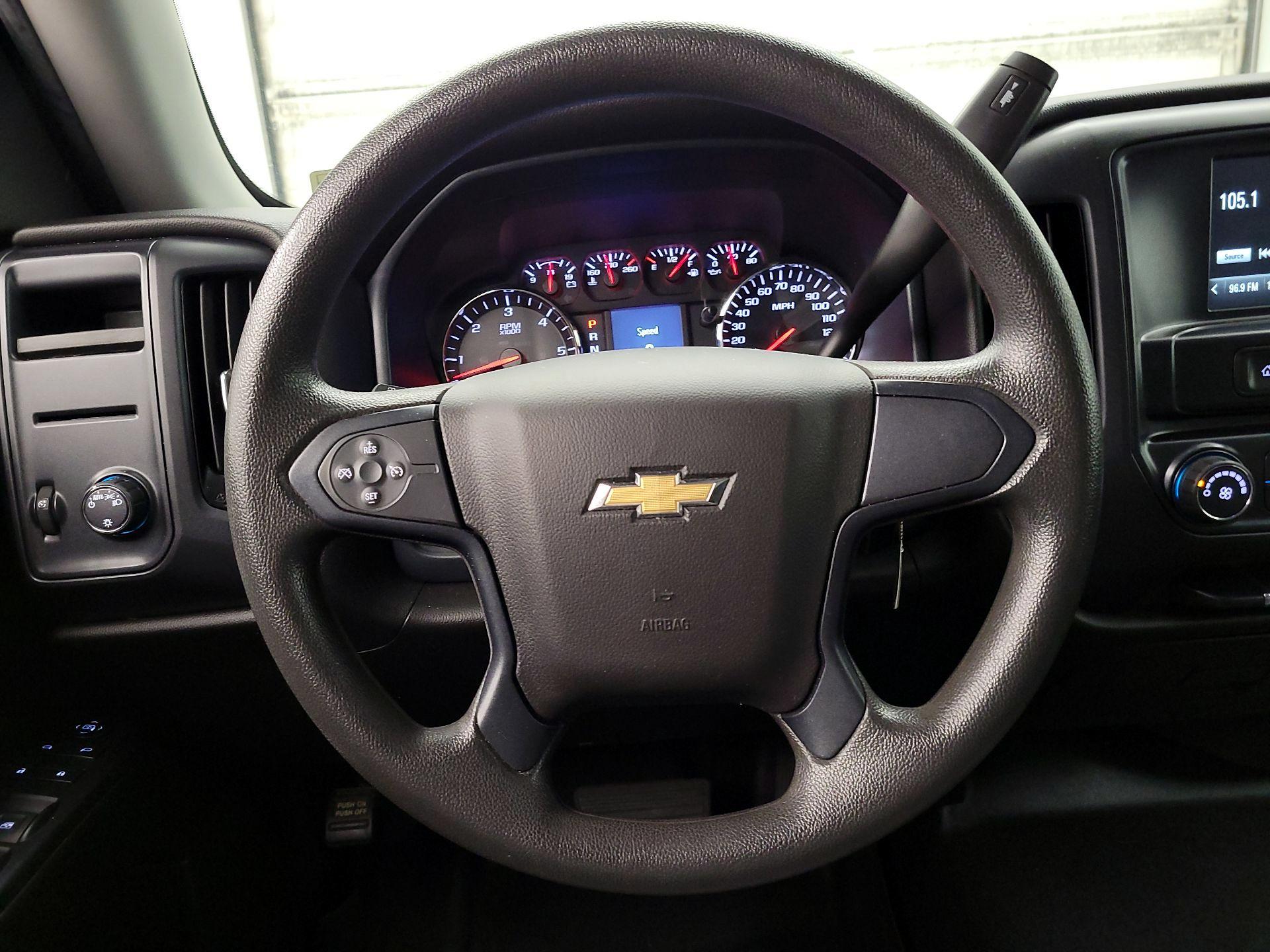 Thumbnail: 2018 Chevrolet Silverado 1500 - 10