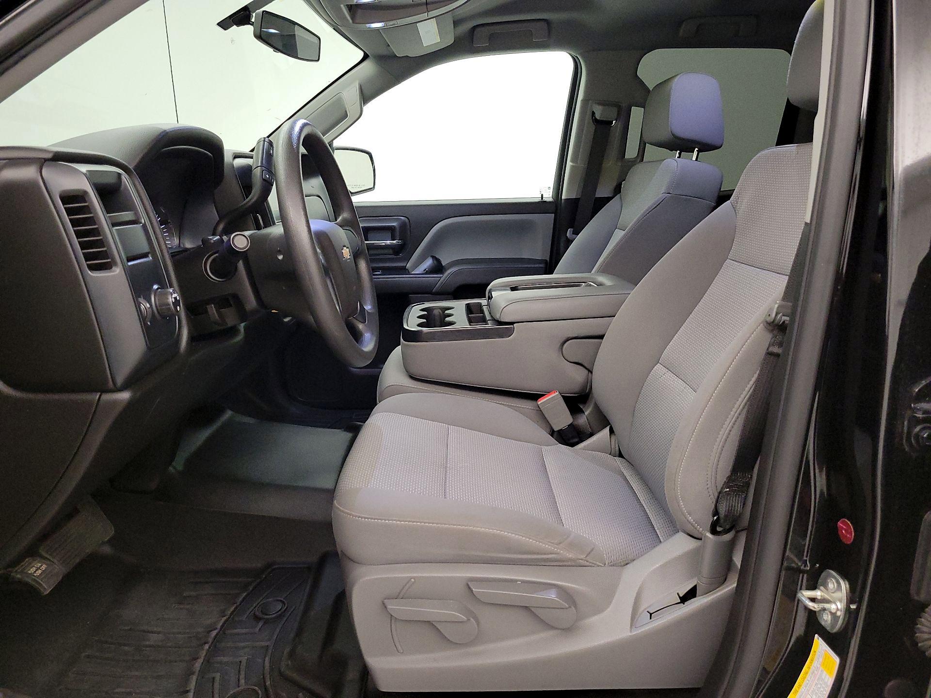 Thumbnail: 2018 Chevrolet Silverado 1500 - 11