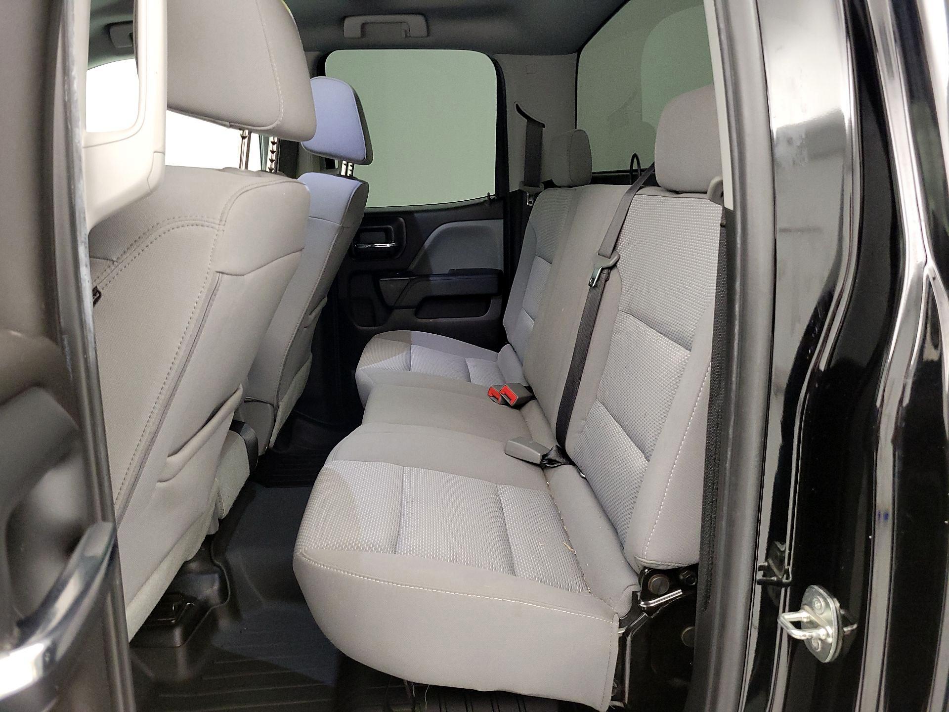 Thumbnail: 2018 Chevrolet Silverado 1500 - 18