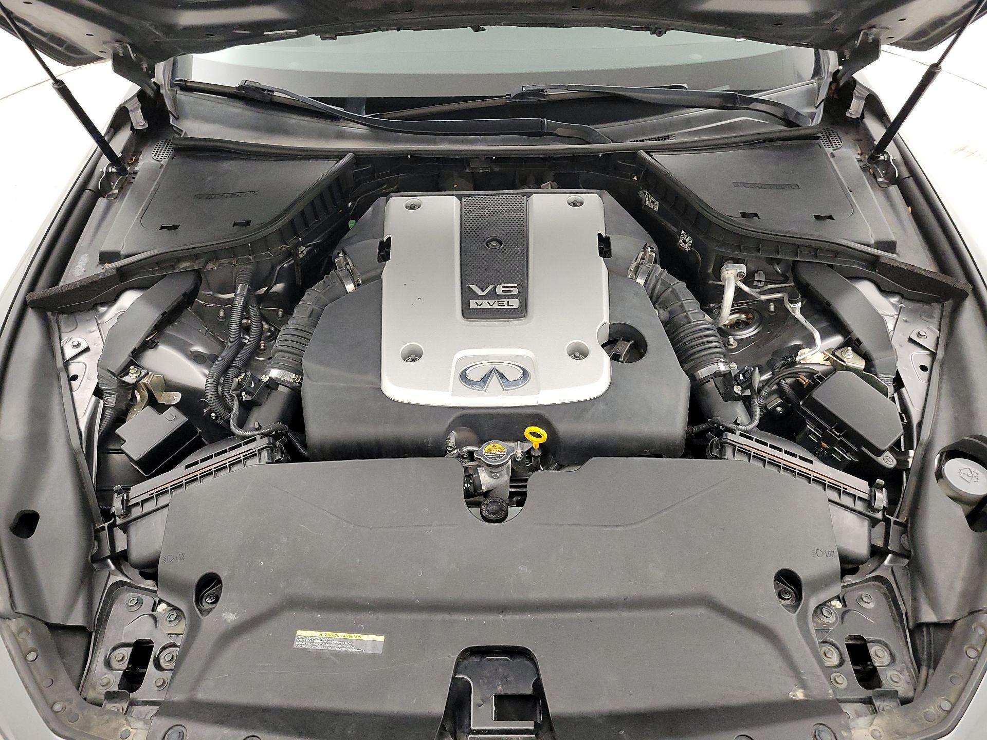 Thumbnail: 2015 INFINITI Q50 - 20