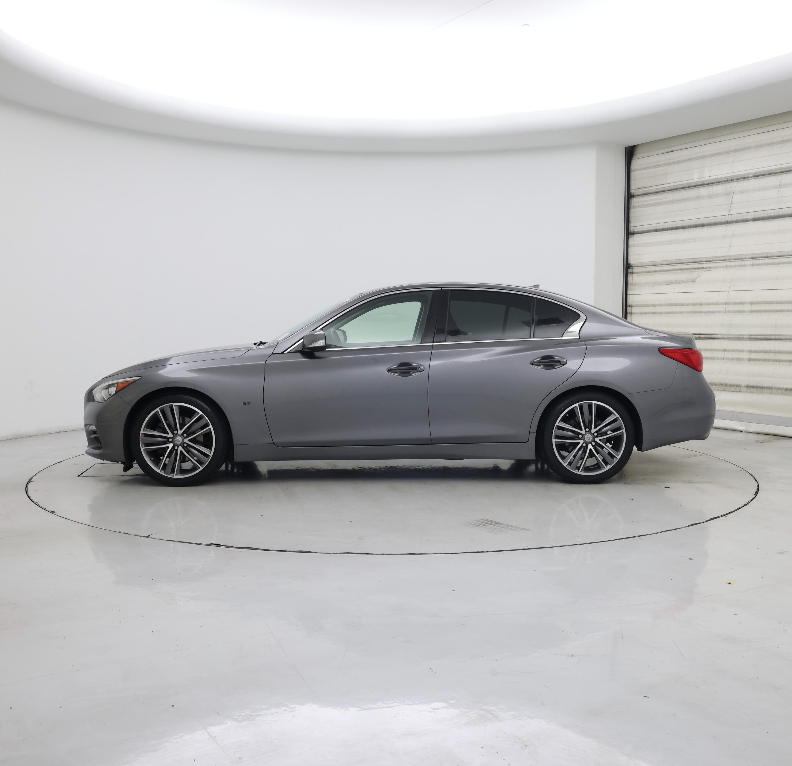 Thumbnail: 2015 INFINITI Q50 - 3