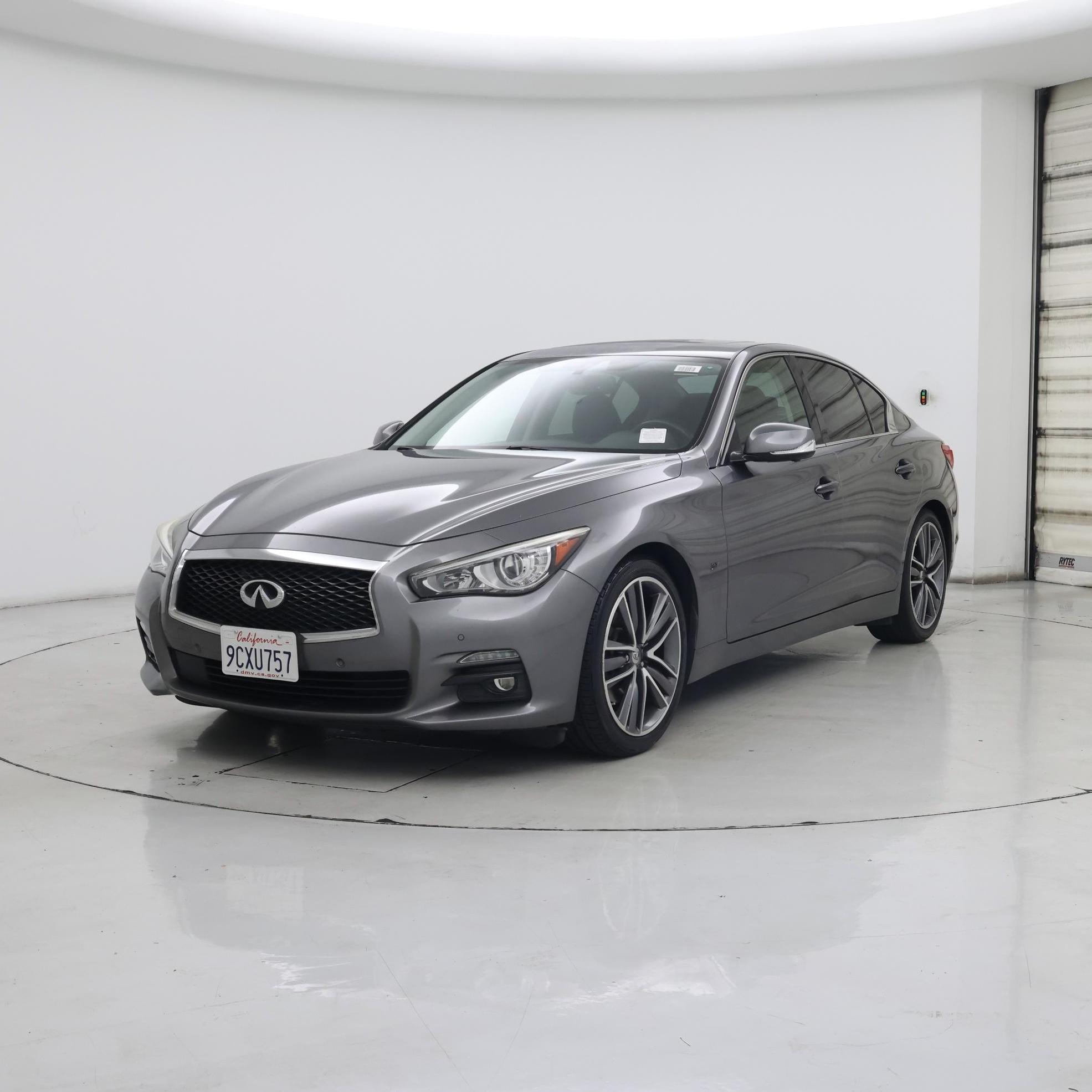 Thumbnail: 2015 INFINITI Q50 - 4