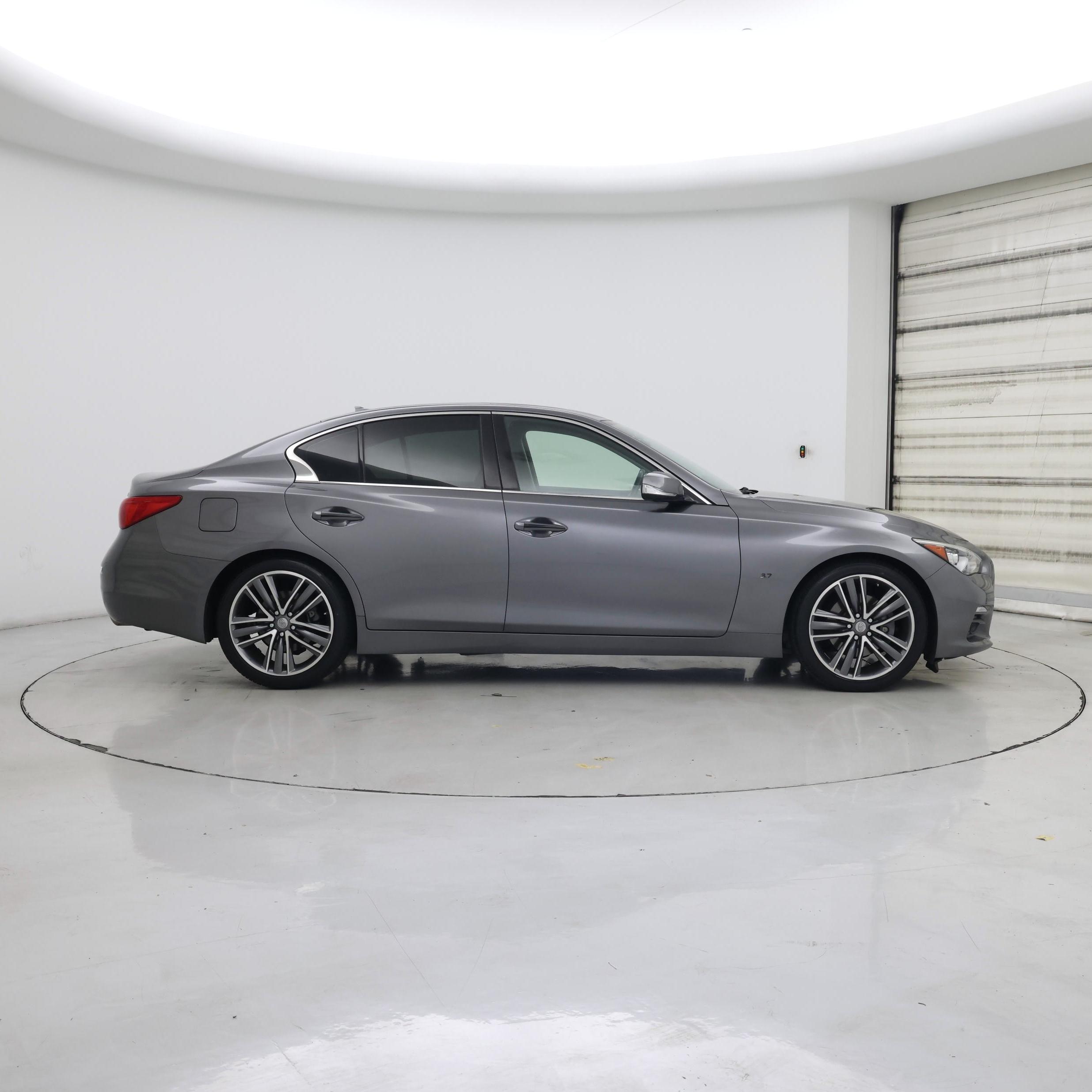 Thumbnail: 2015 INFINITI Q50 - 7
