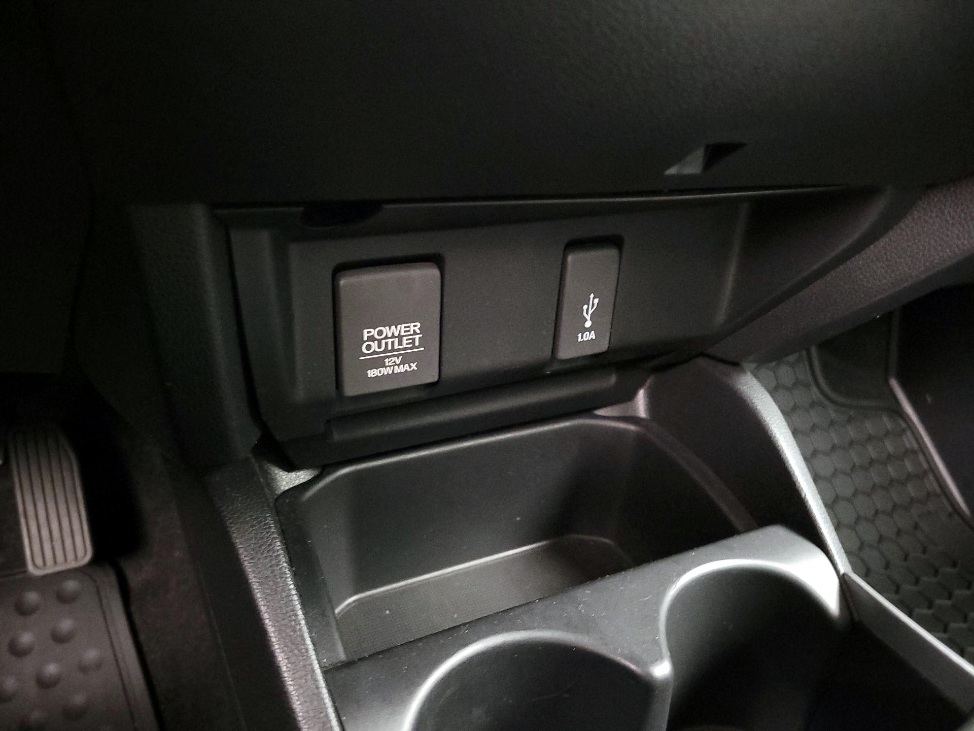 Thumbnail: 2019 Honda Fit - 18