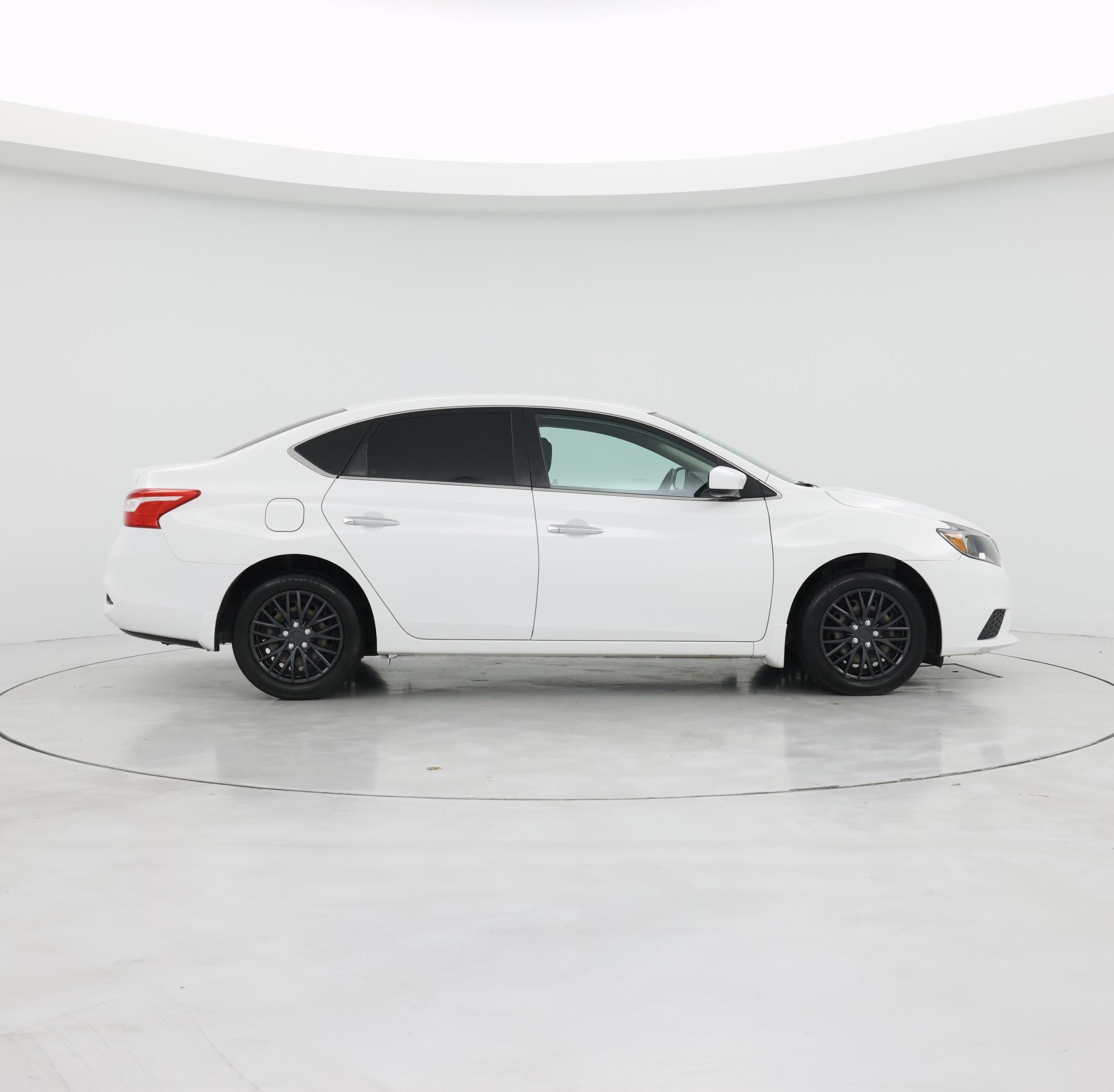 Thumbnail: 2019 Nissan Sentra - 7