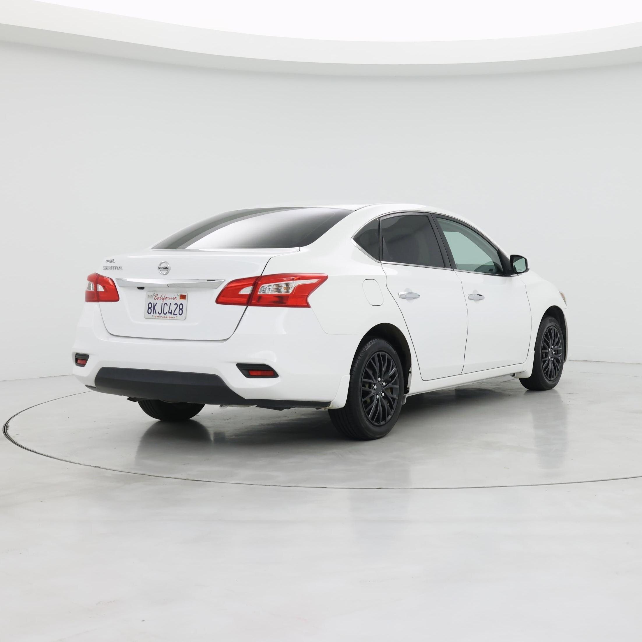 Thumbnail: 2019 Nissan Sentra - 8