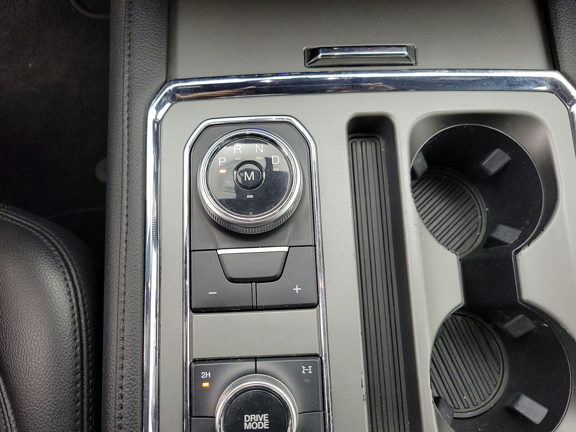 Thumbnail: 2020 Ford Expedition - 18