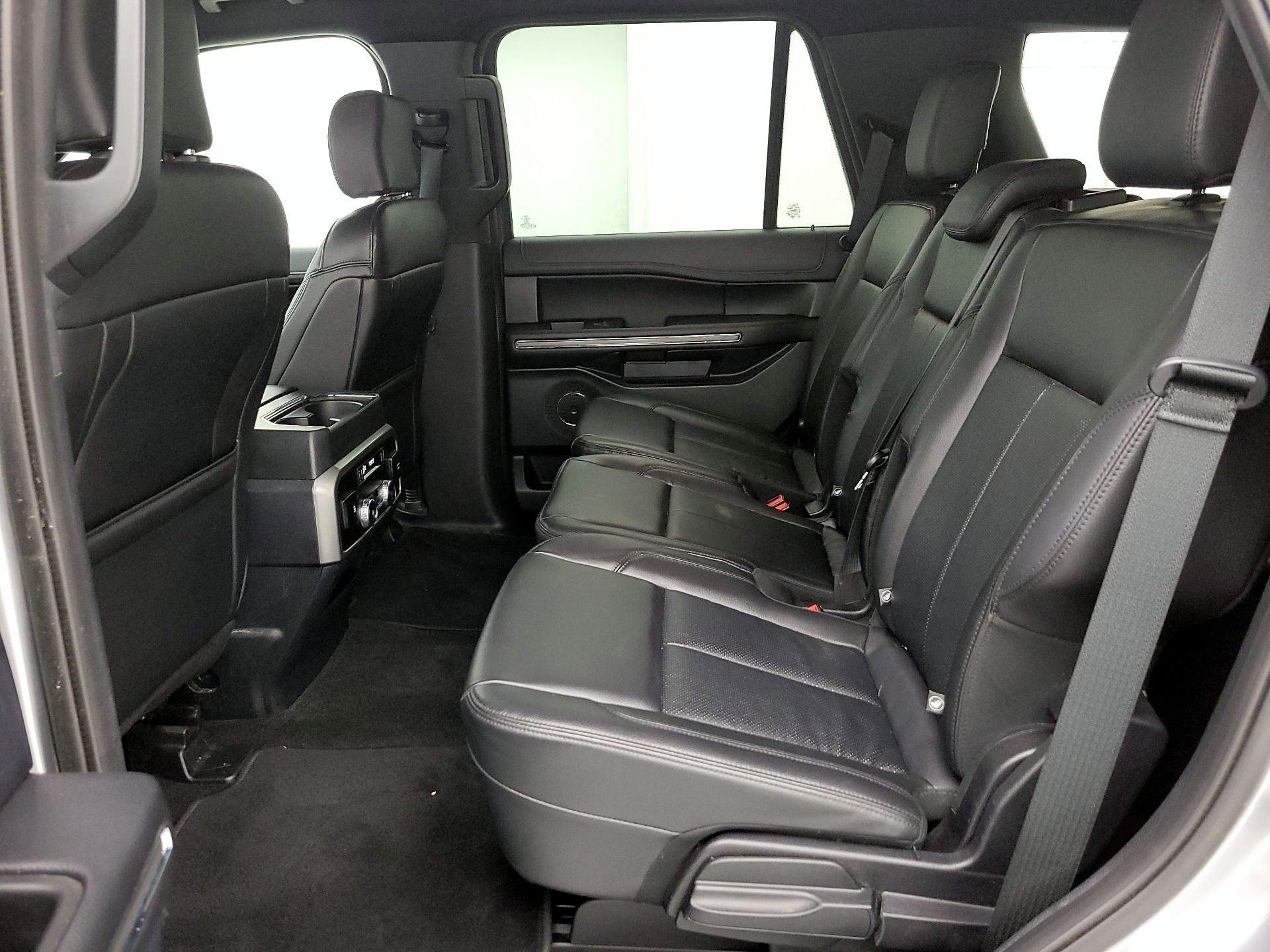 Thumbnail: 2020 Ford Expedition - 20