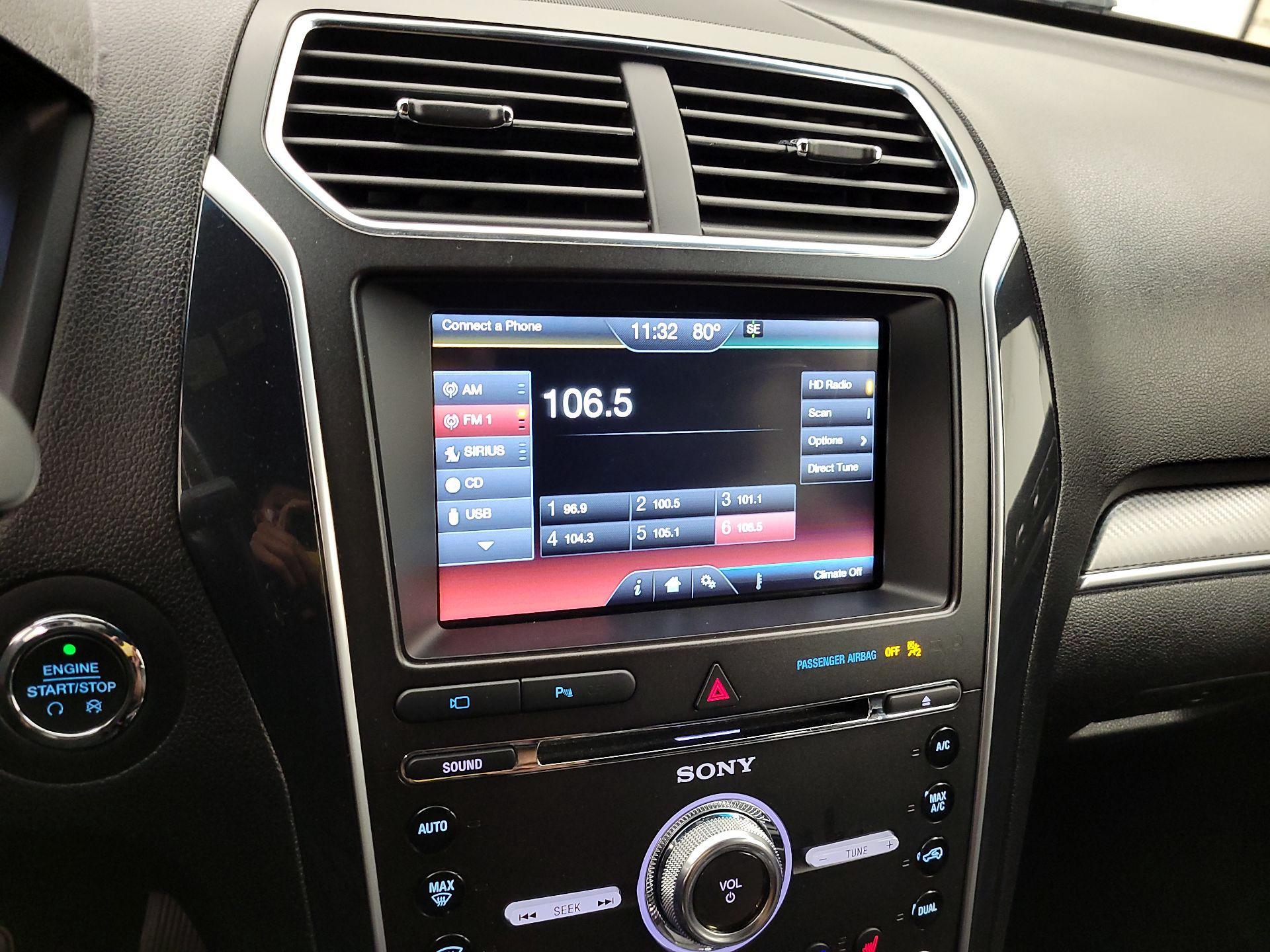 Thumbnail: 2016 Ford Explorer - 16