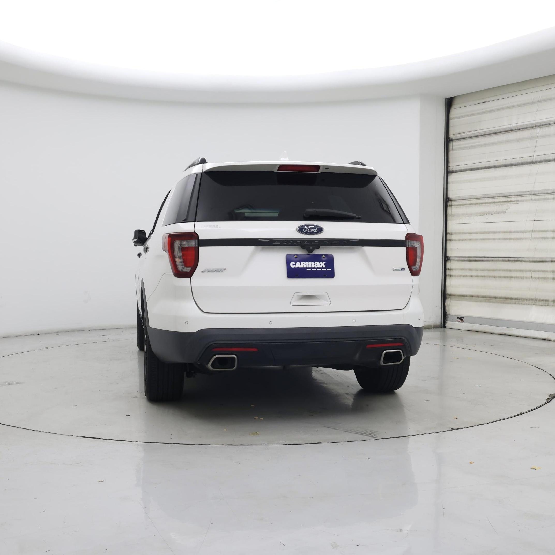 Thumbnail: 2016 Ford Explorer - 6