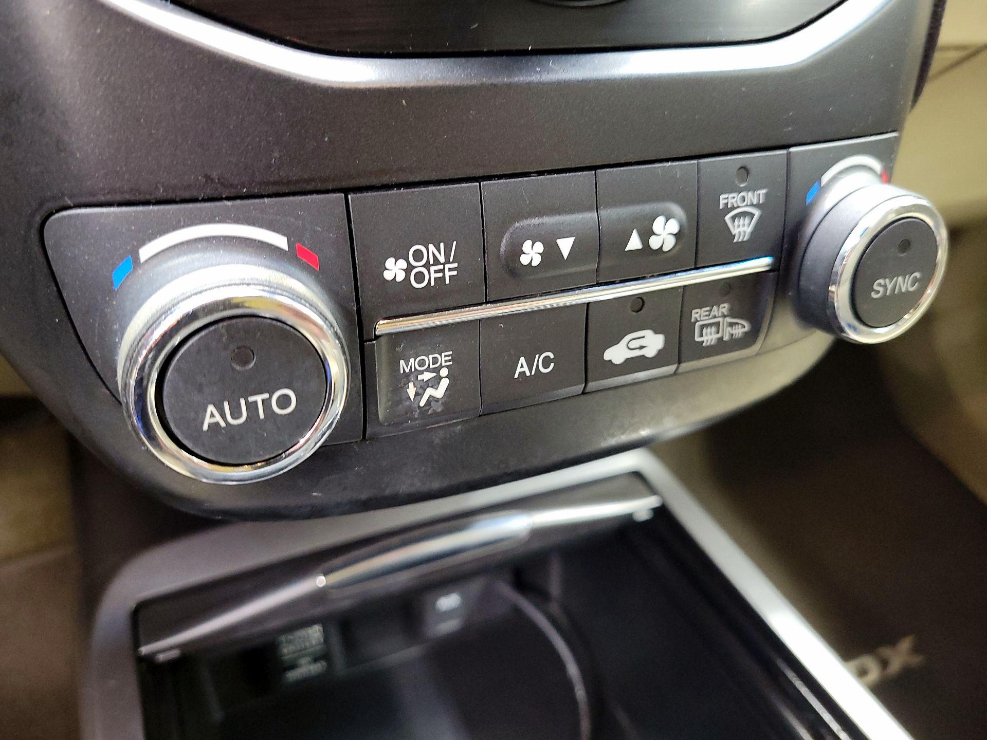 Thumbnail: 2013 Acura RDX - 16