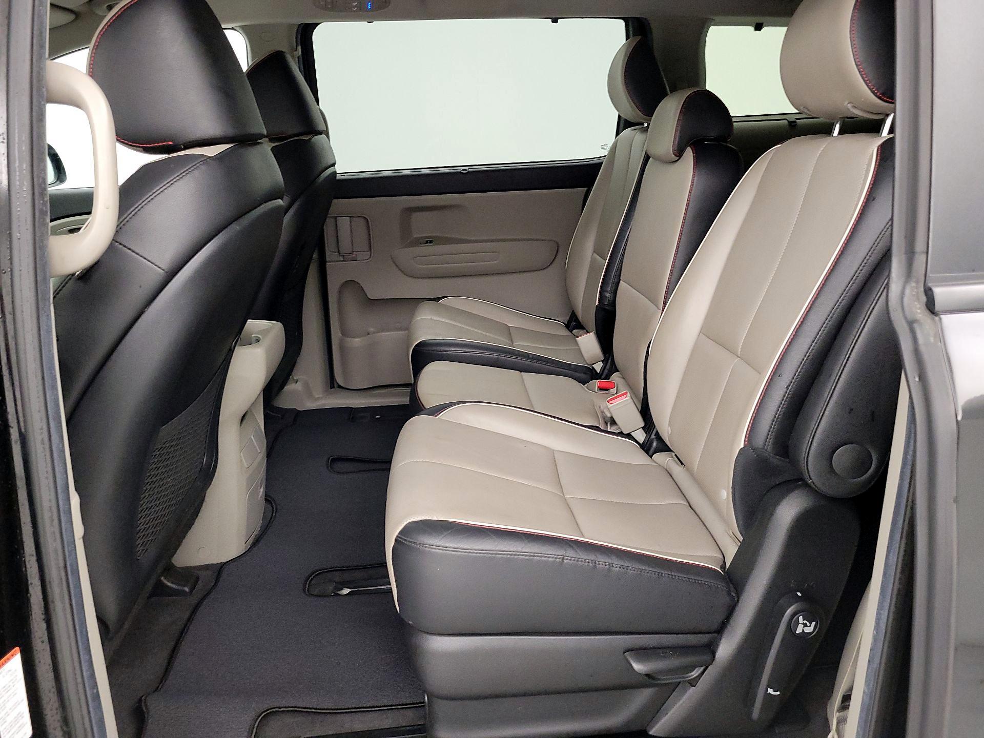 Thumbnail: 2019 Kia Sedona - 18