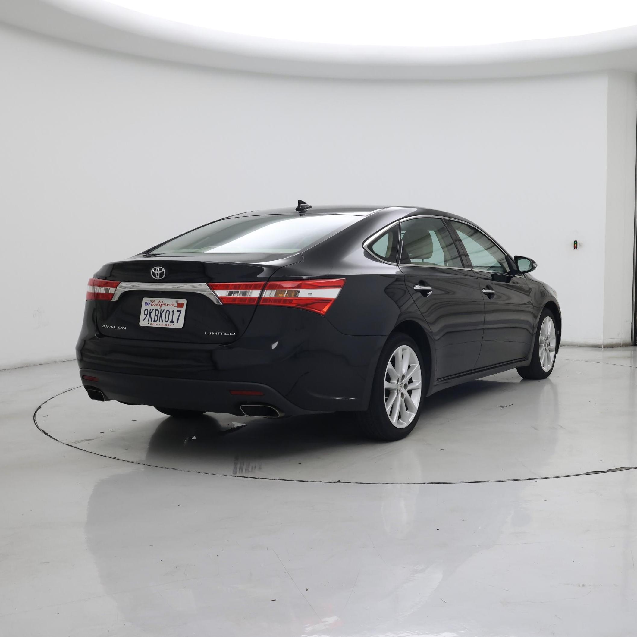 Thumbnail: 2014 Toyota Avalon - 8