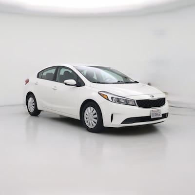 White 2017 Kia Forte LX