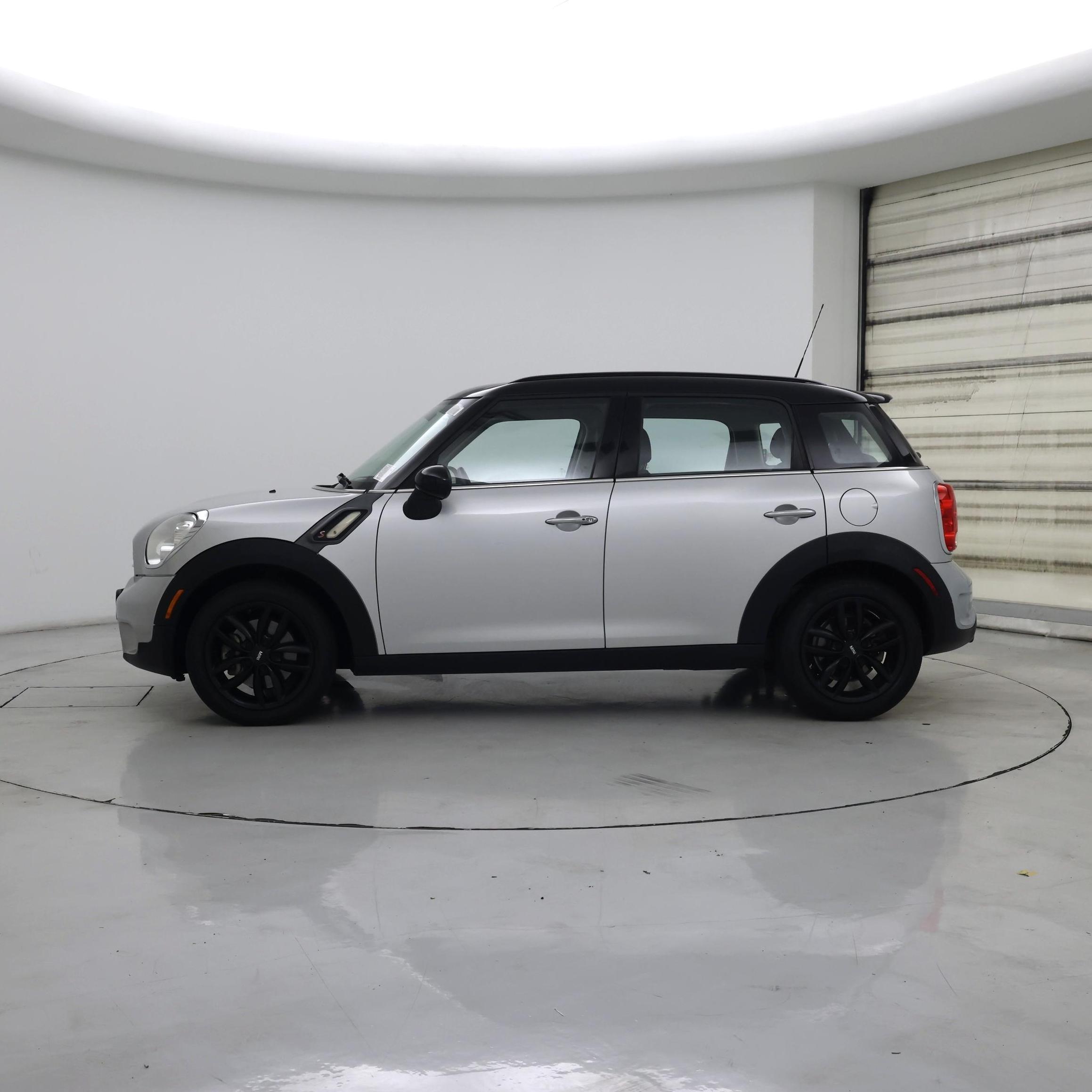 Thumbnail: 2016 MINI Cooper Countryman - 3