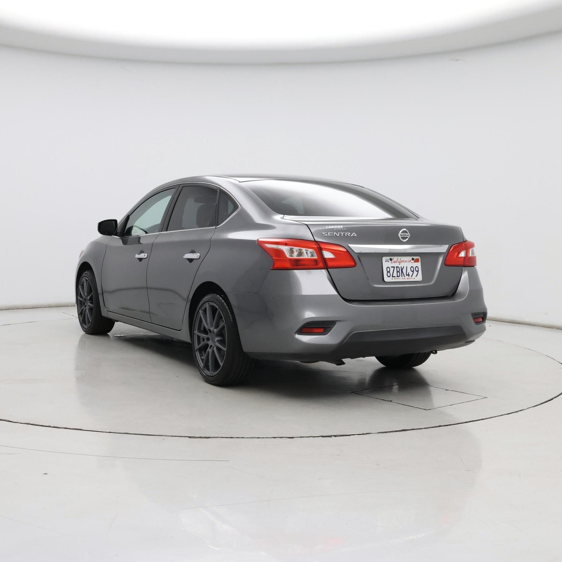 Thumbnail: 2016 Nissan Sentra - 2