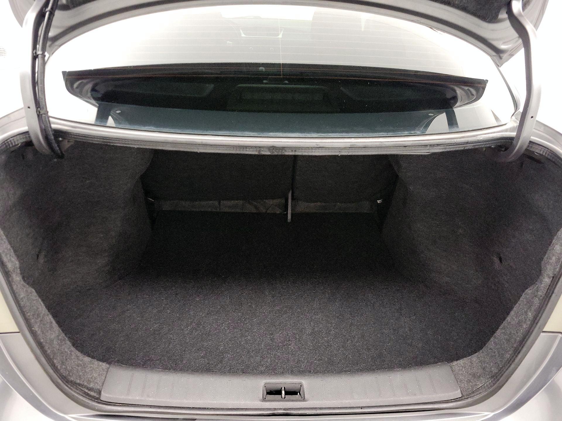 Thumbnail: 2016 Nissan Sentra - 19