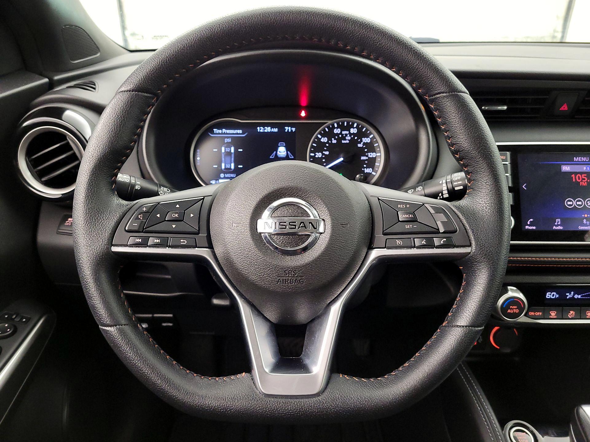 Thumbnail: 2018 Nissan Kicks - 10
