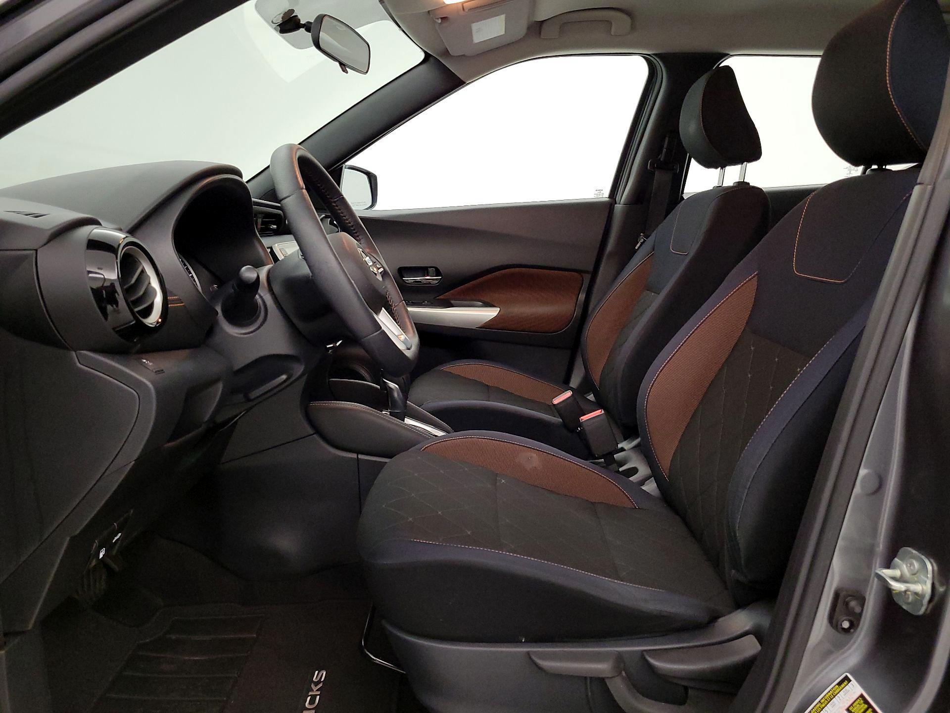 Thumbnail: 2018 Nissan Kicks - 11