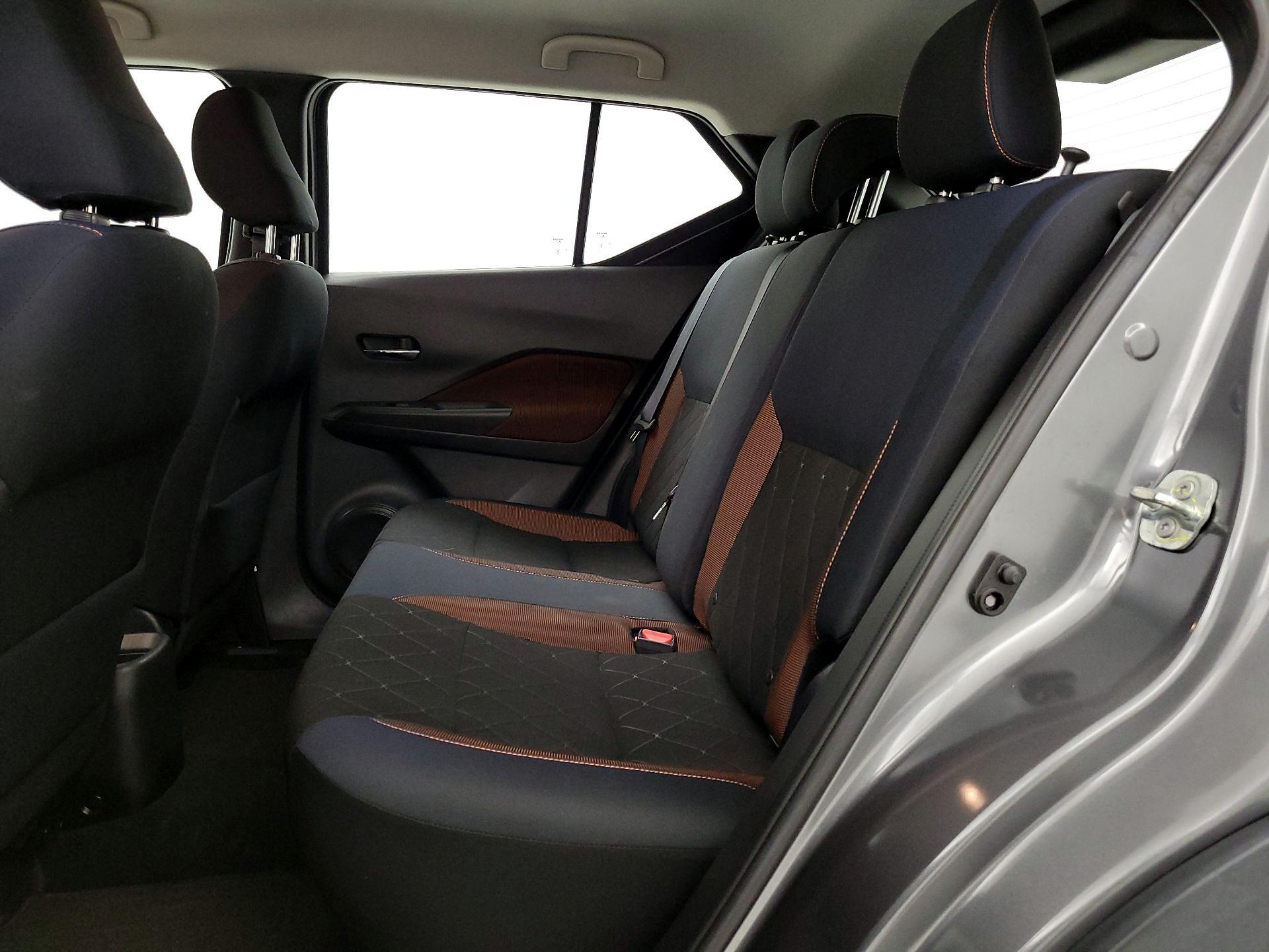 Thumbnail: 2018 Nissan Kicks - 19