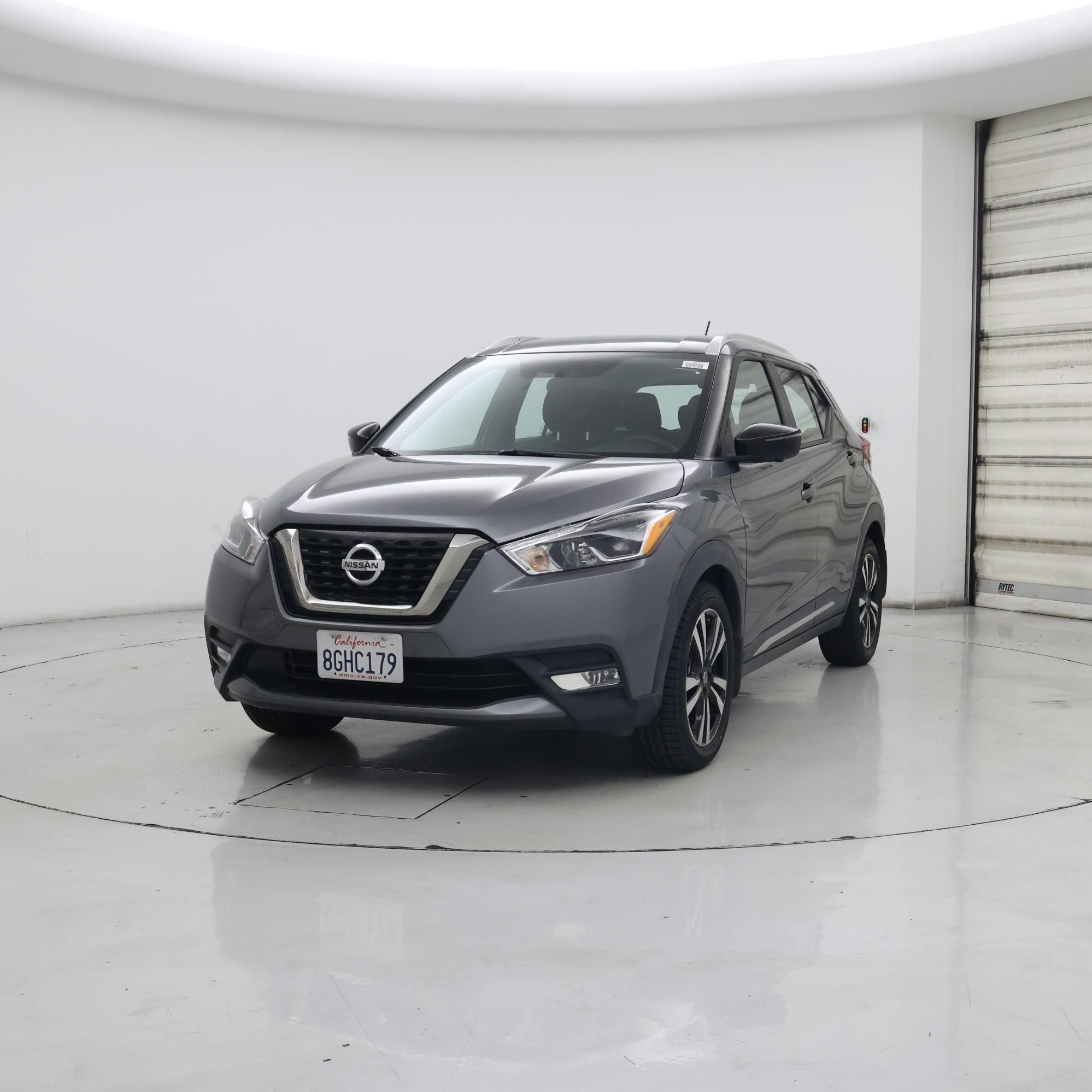 Thumbnail: 2018 Nissan Kicks - 4