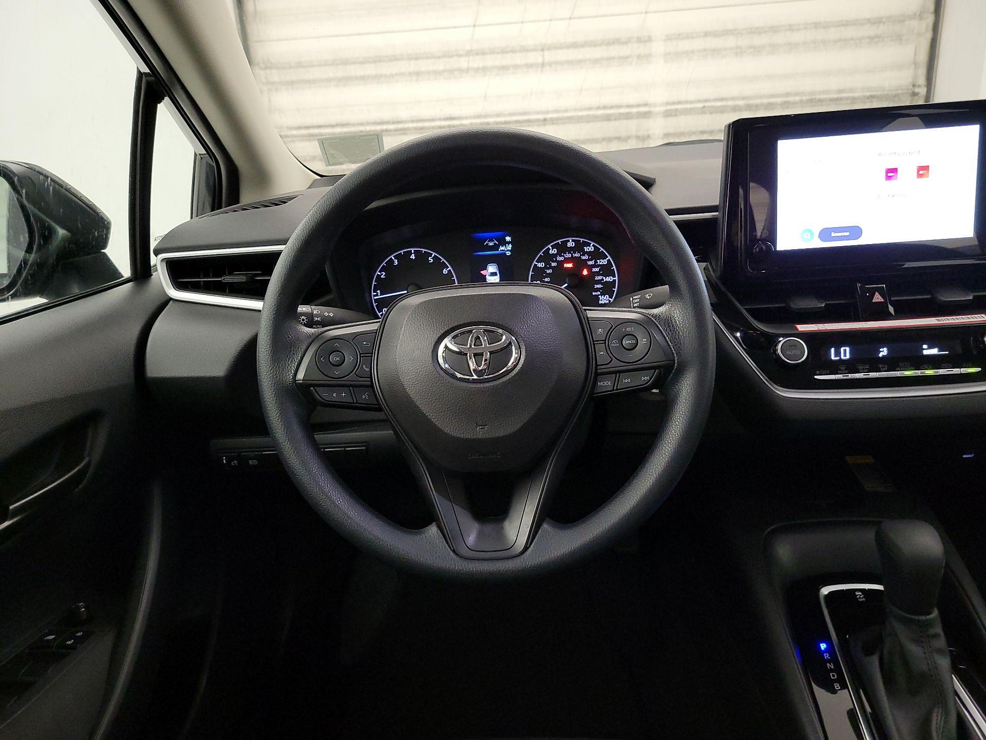 Thumbnail: 2025 Toyota Corolla - 10