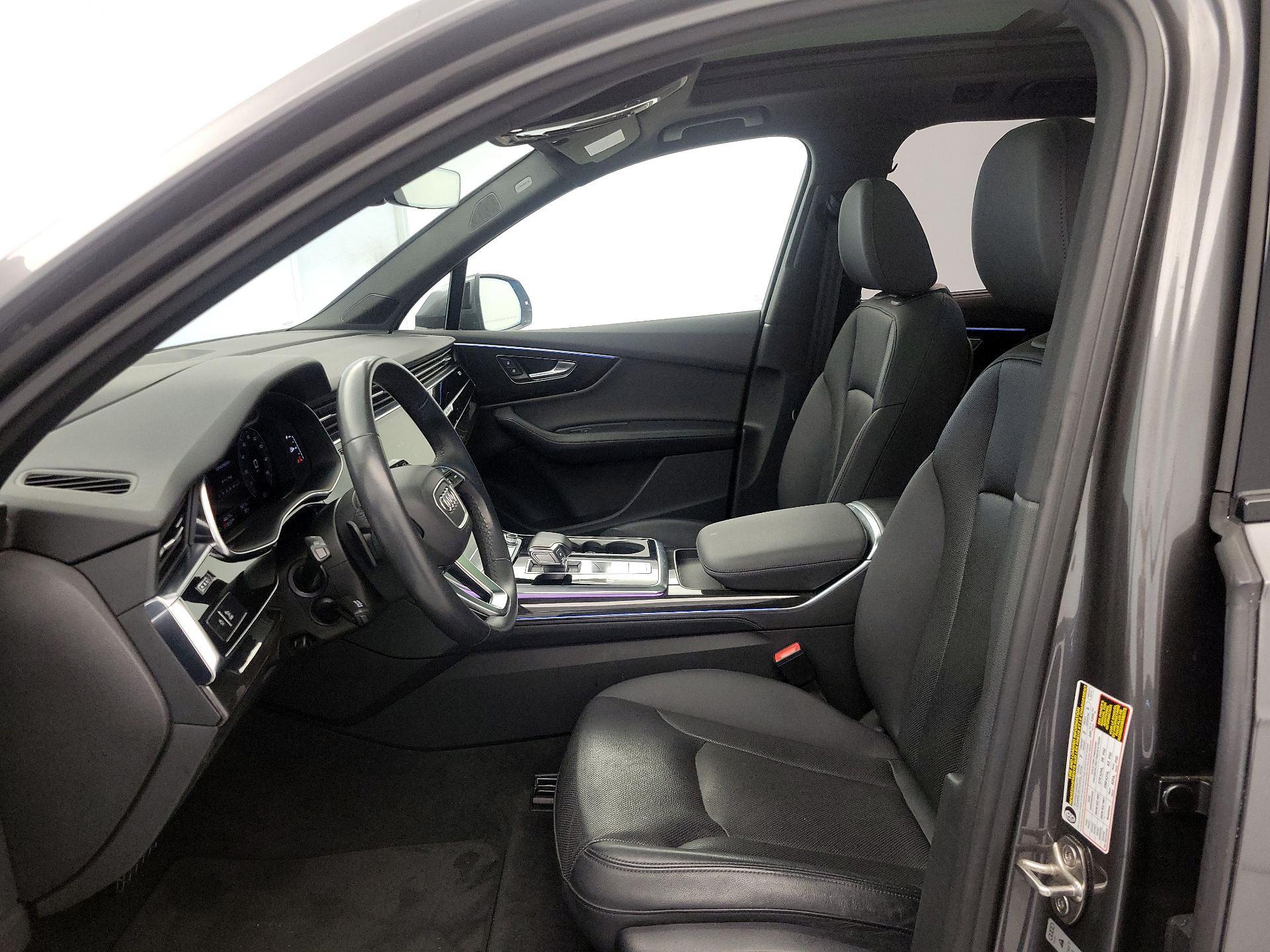 Thumbnail: 2021 Audi Q7 - 11