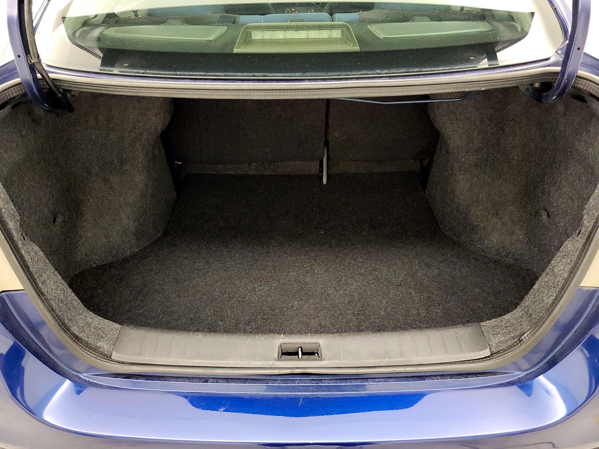 Thumbnail: 2019 Nissan Sentra - 19