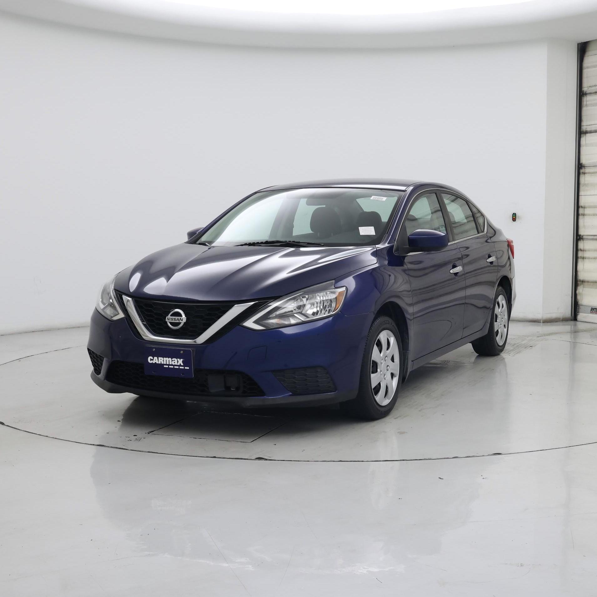 Thumbnail: 2019 Nissan Sentra - 4