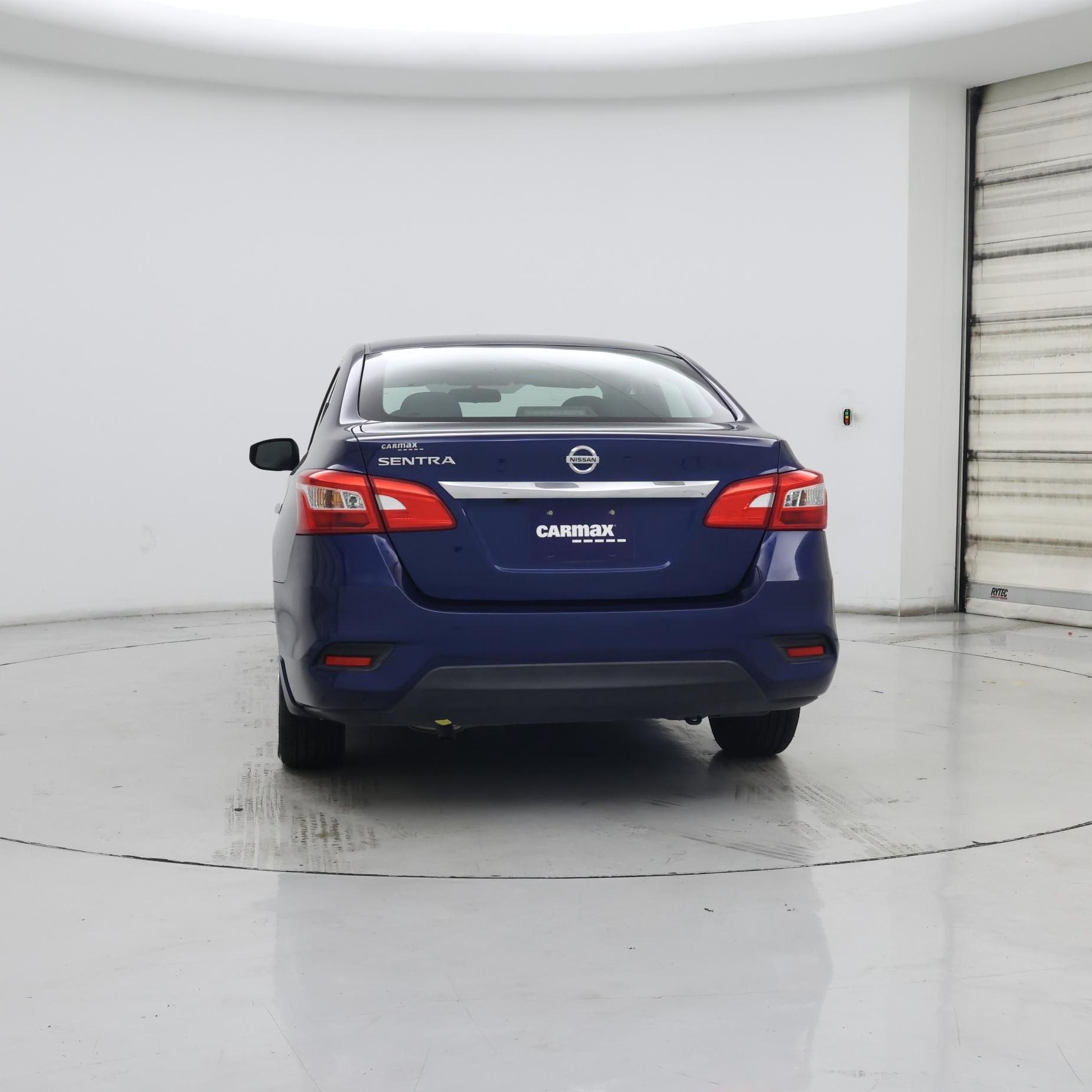 Thumbnail: 2019 Nissan Sentra - 6