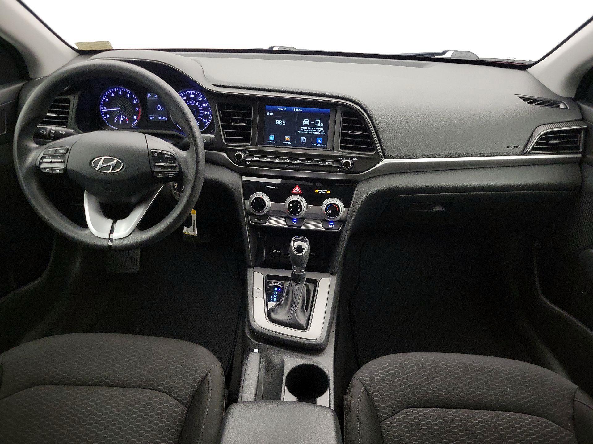Thumbnail: 2019 Hyundai Elantra - 9