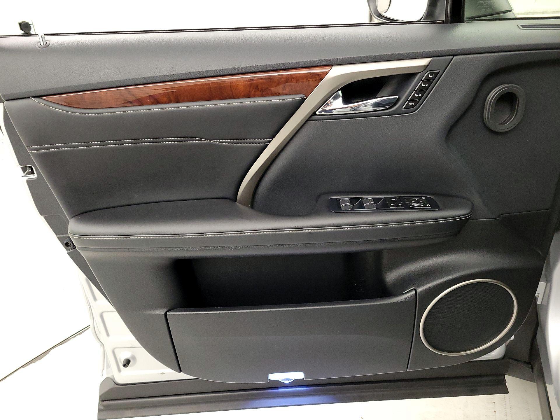 Thumbnail: 2019 Lexus RX - 12