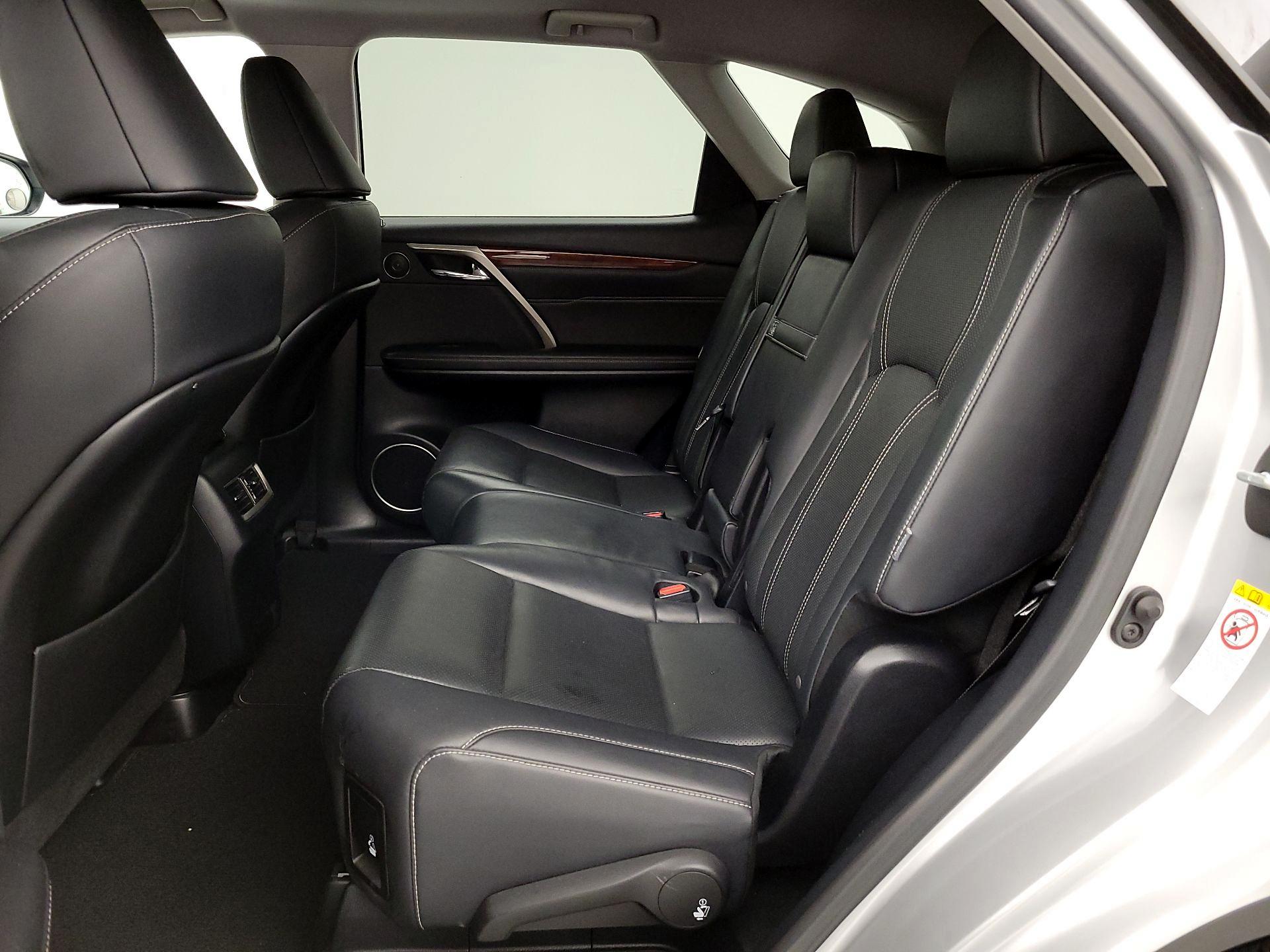 Thumbnail: 2019 Lexus RX - 19