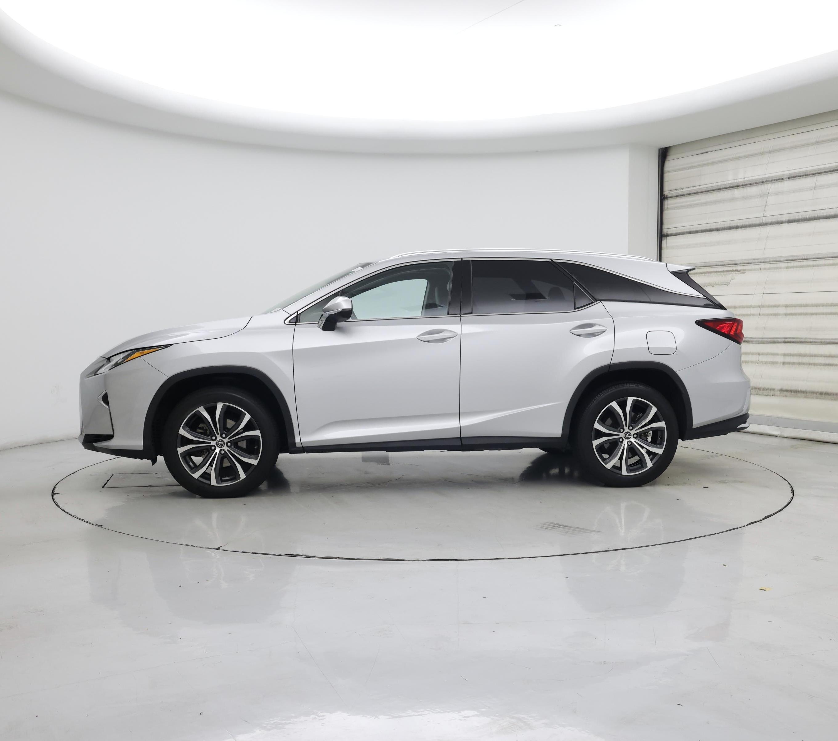 Thumbnail: 2019 Lexus RX - 3