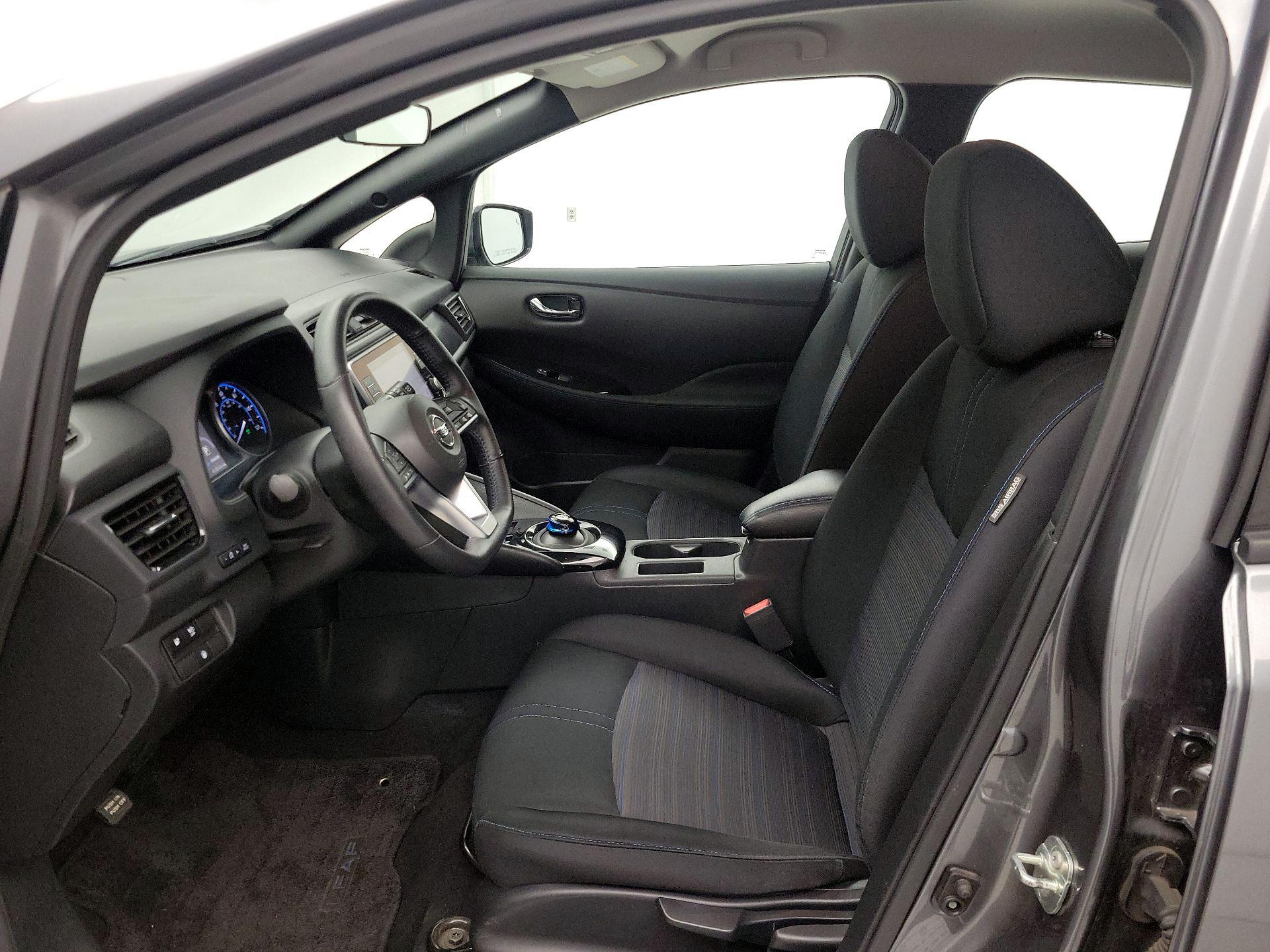 Thumbnail: 2020 Nissan Leaf - 11