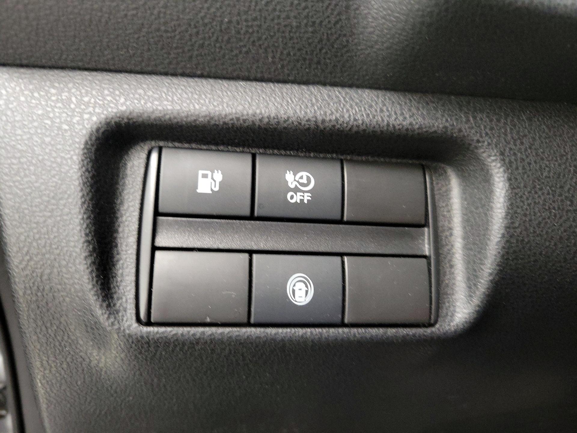 Thumbnail: 2020 Nissan Leaf - 13