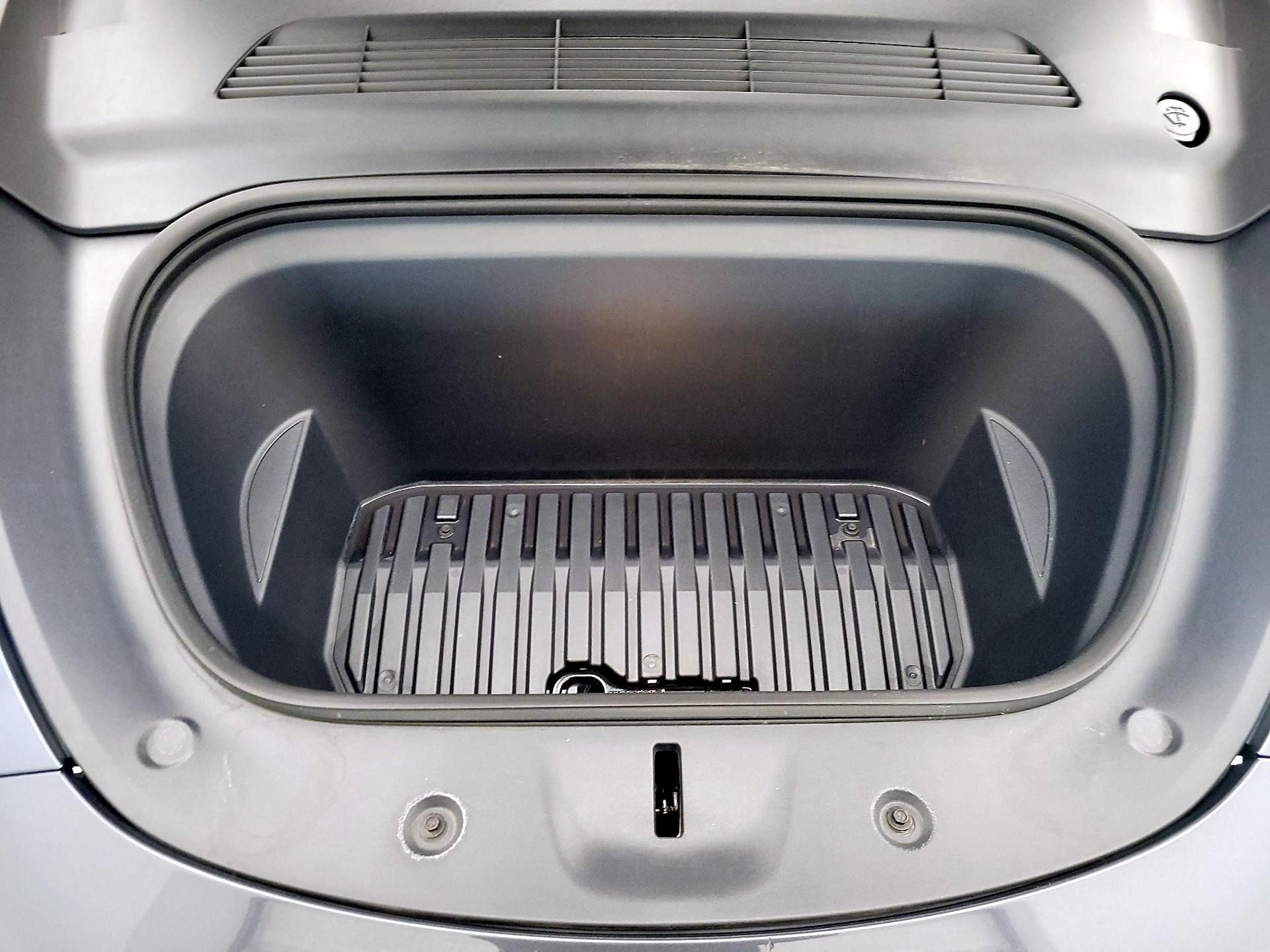 Thumbnail: 2023 Tesla Model Y - 20