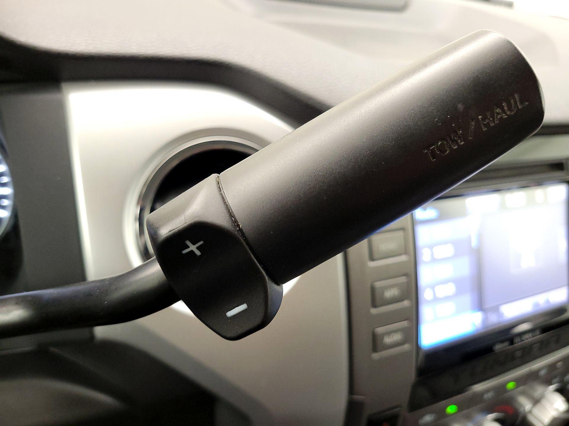 Thumbnail: 2019 Toyota Tundra - 17