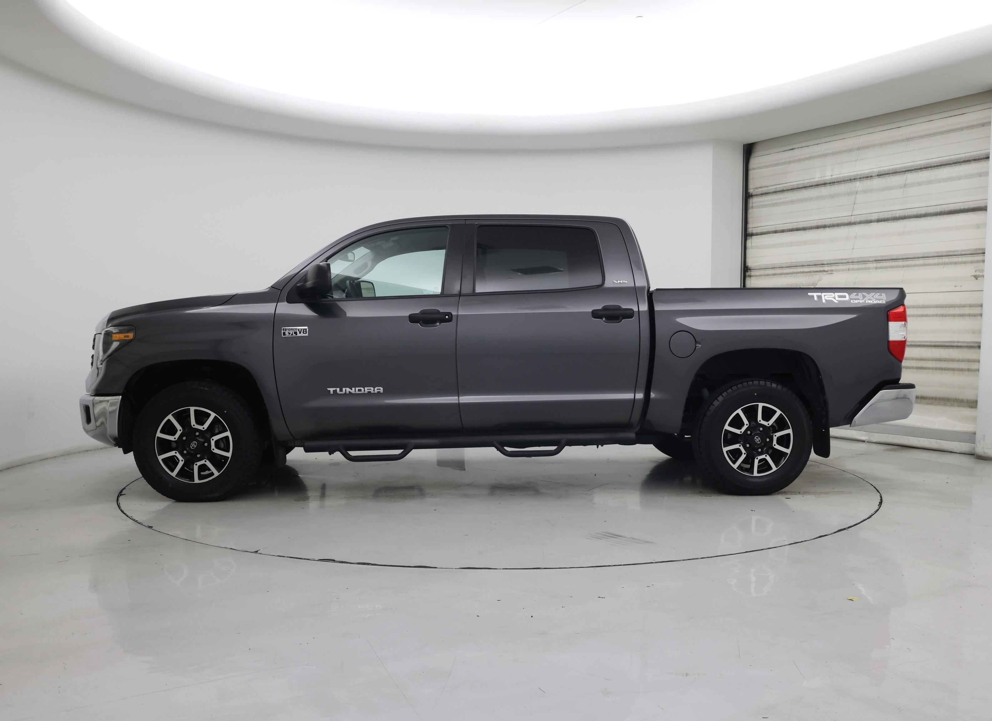 Thumbnail: 2019 Toyota Tundra - 3