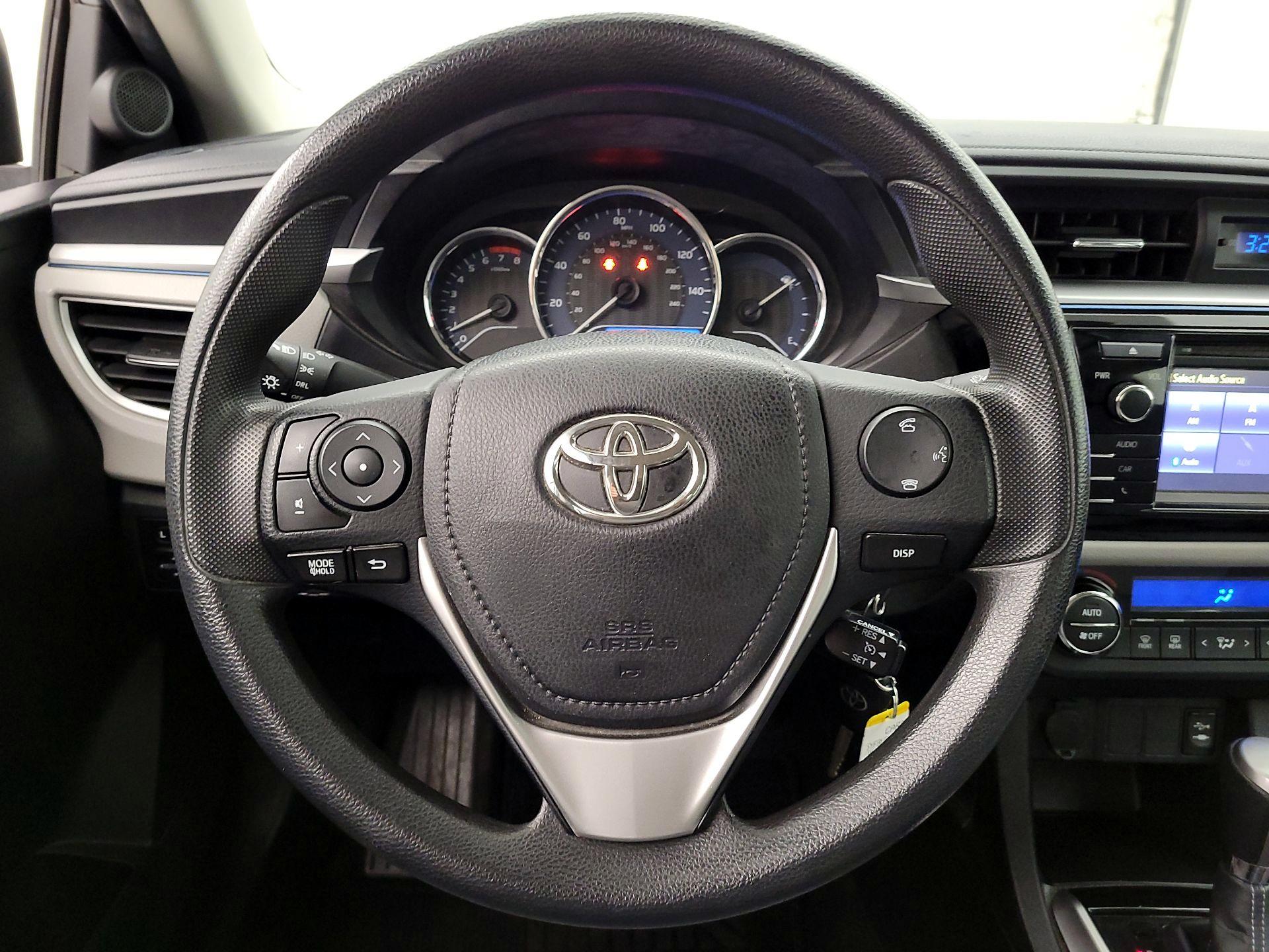 Thumbnail: 2016 Toyota Corolla - 10