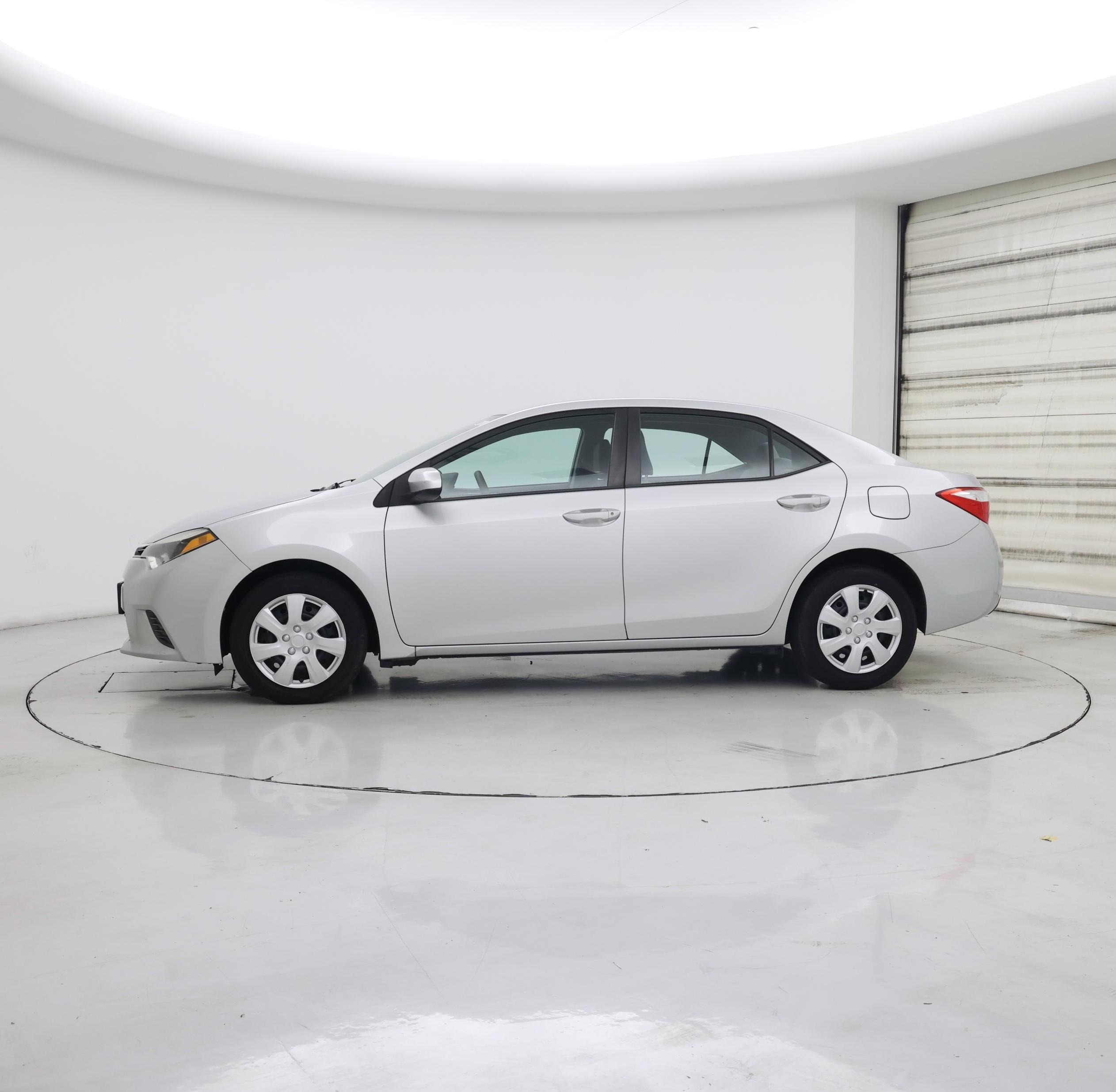 Thumbnail: 2016 Toyota Corolla - 3