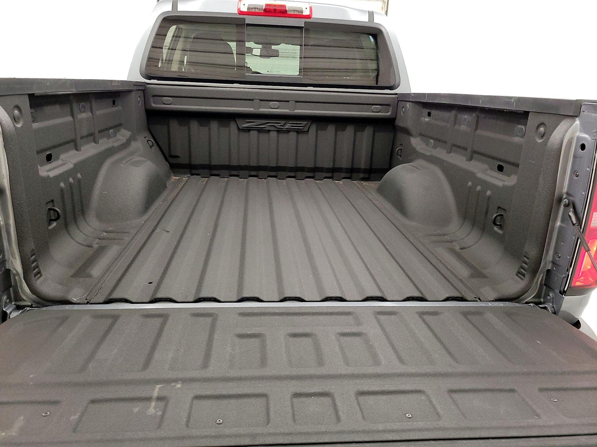 Thumbnail: 2021 Chevrolet Colorado - 20