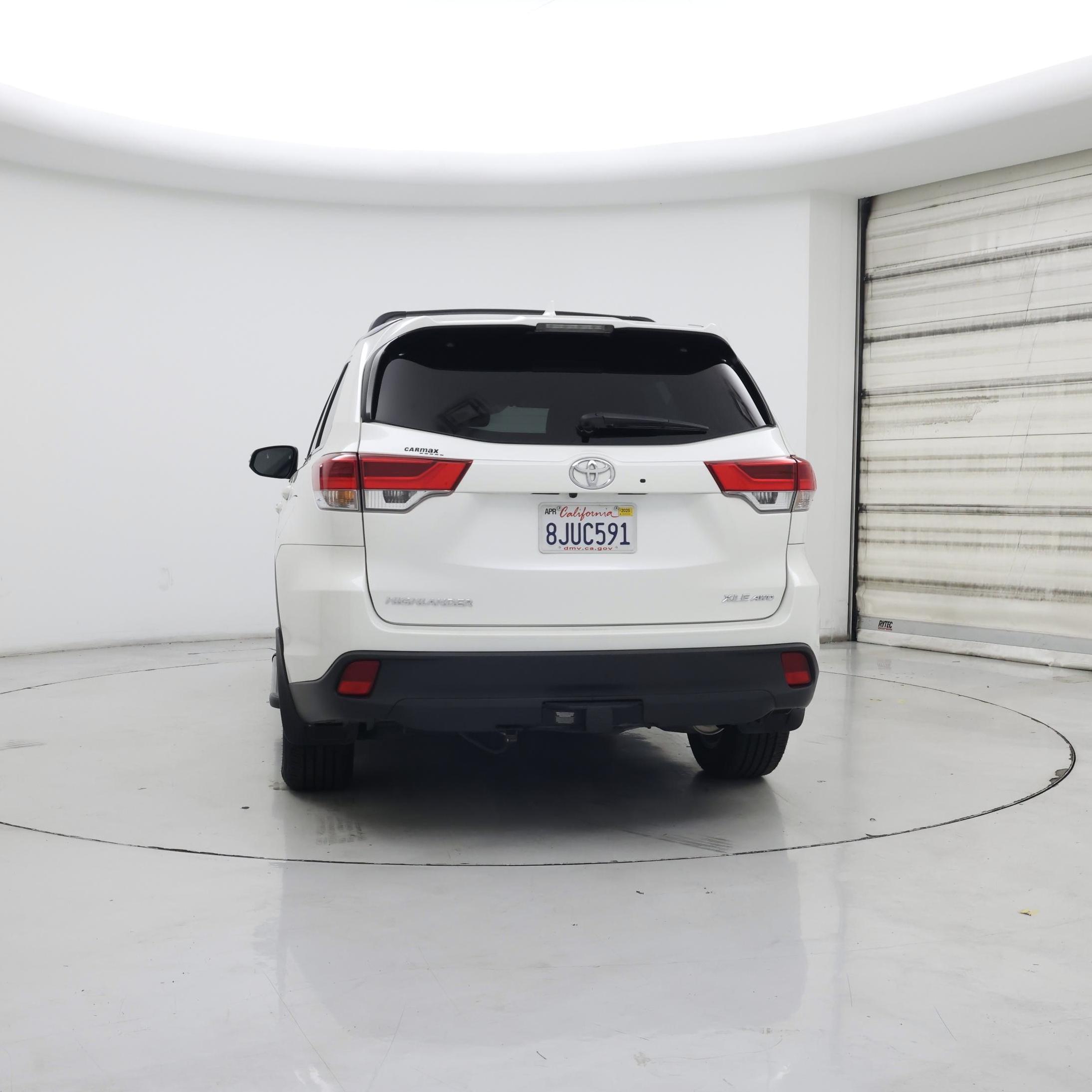 Thumbnail: 2019 Toyota Highlander - 6