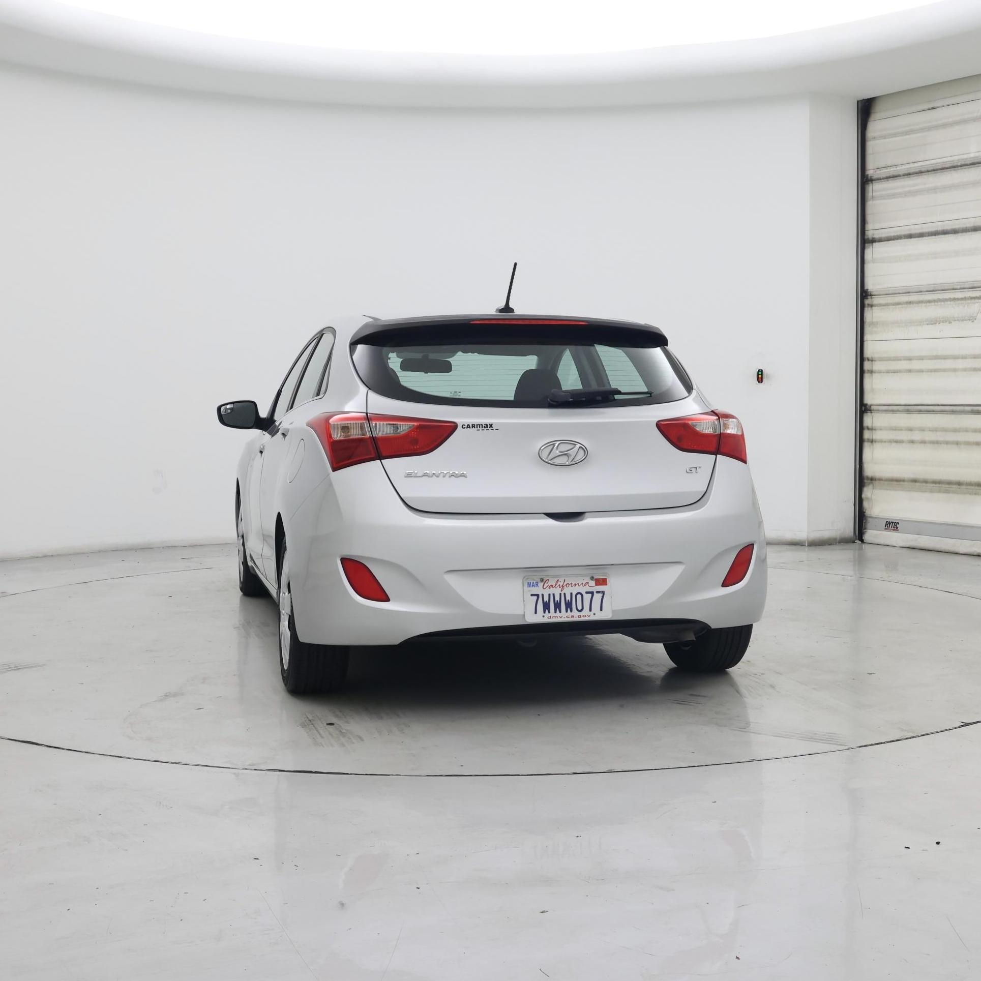 Thumbnail: 2017 Hyundai Elantra - 6